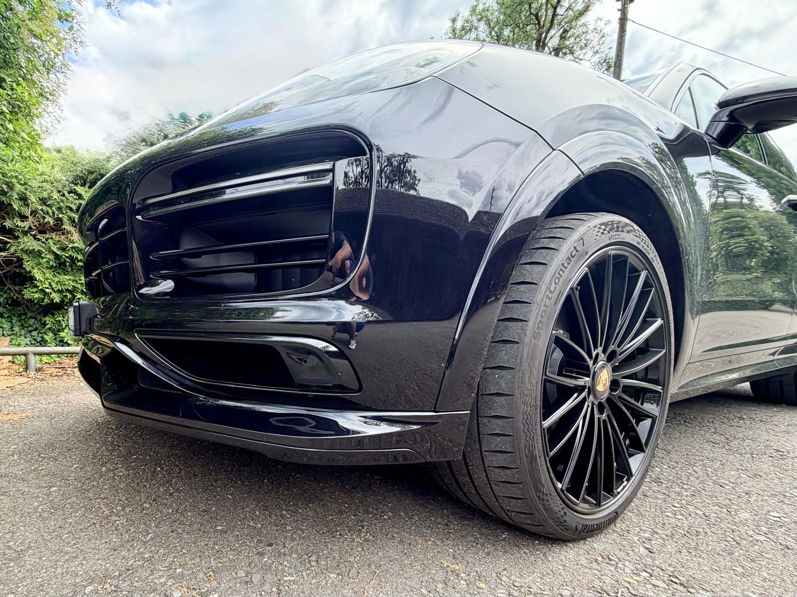 PORSCHE 4.0 V8 Turbo S E-Hybrid Coupé-image-6