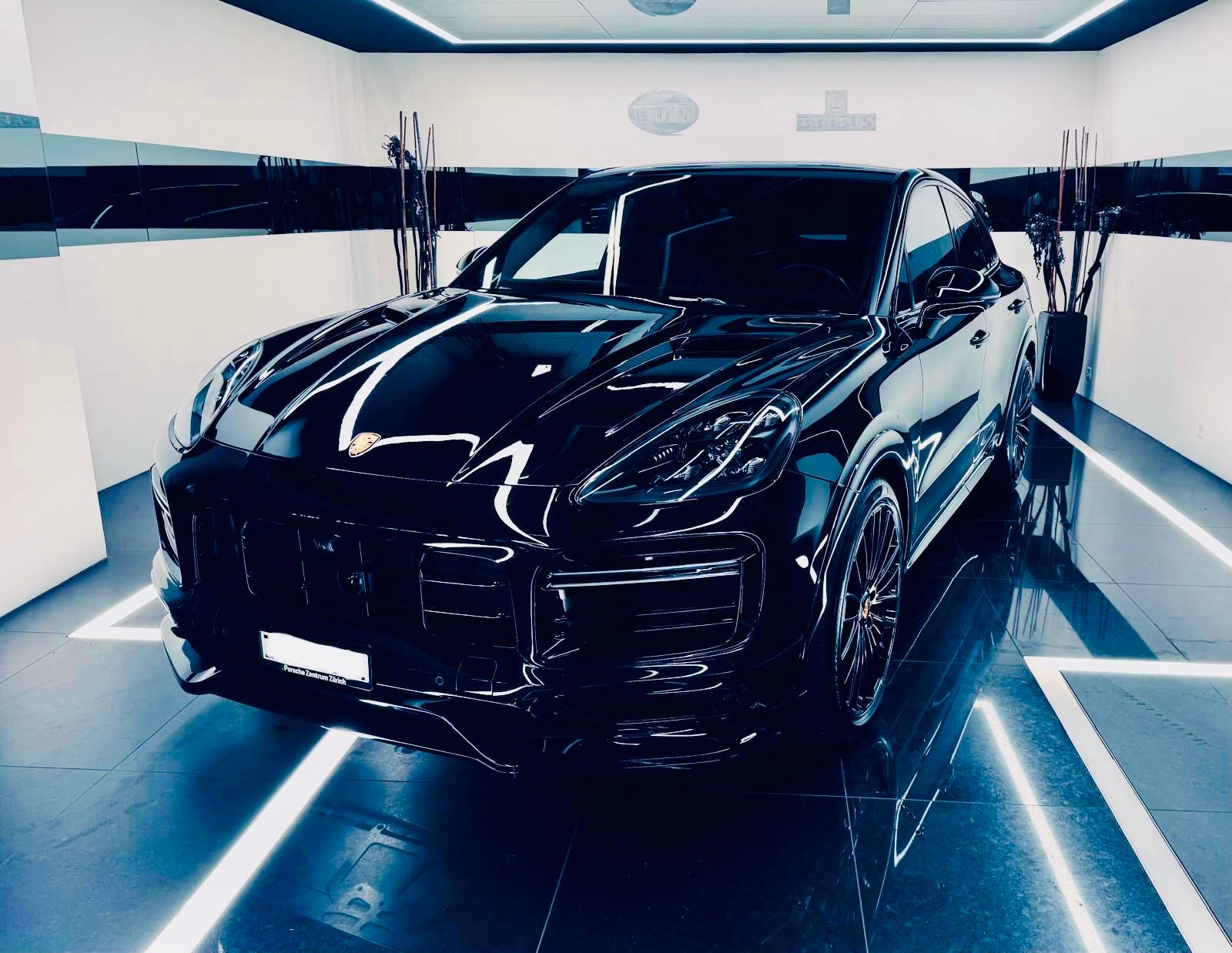 PORSCHE 4.0 V8 Turbo S E-Hybrid Coupé-image-1