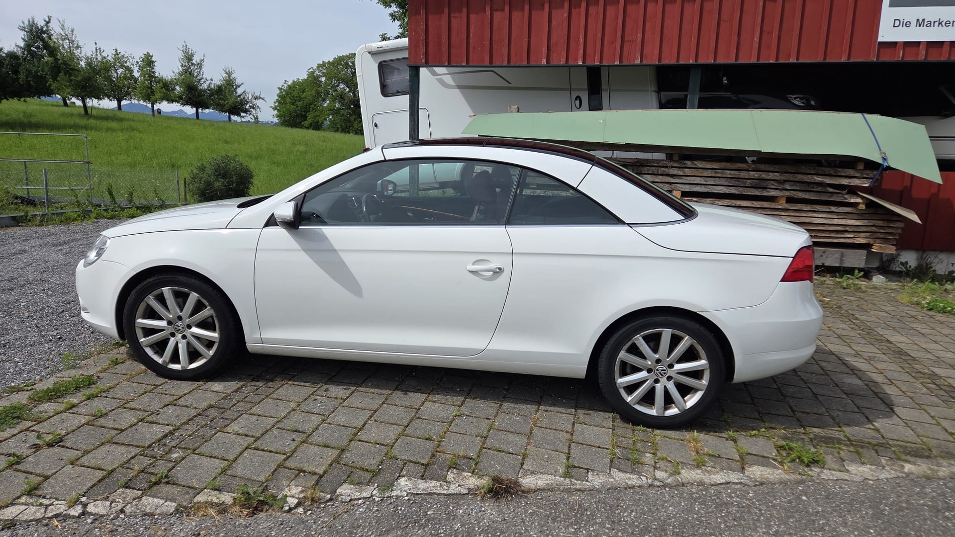 VW Eos 2.0 FSI Turbo Fashion DSG-showroom-element-2