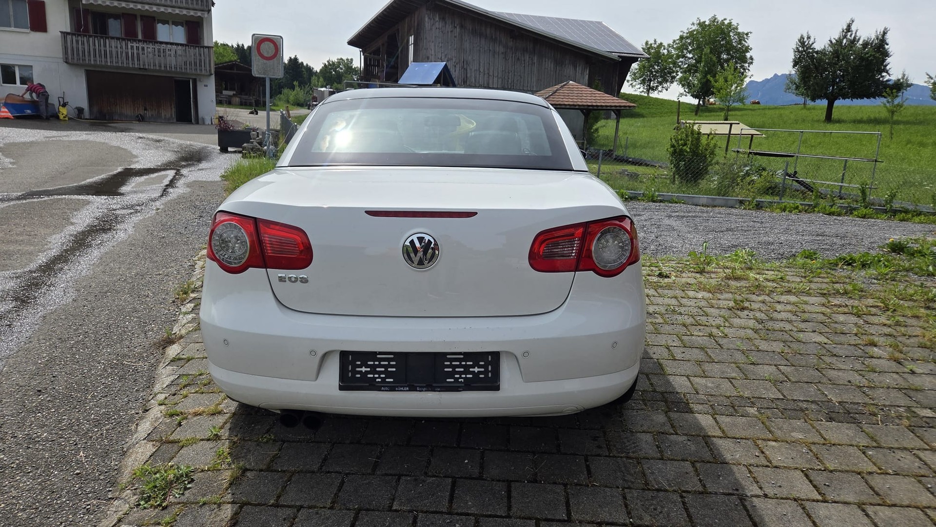 VW Eos 2.0 FSI Turbo Fashion DSG-image-4