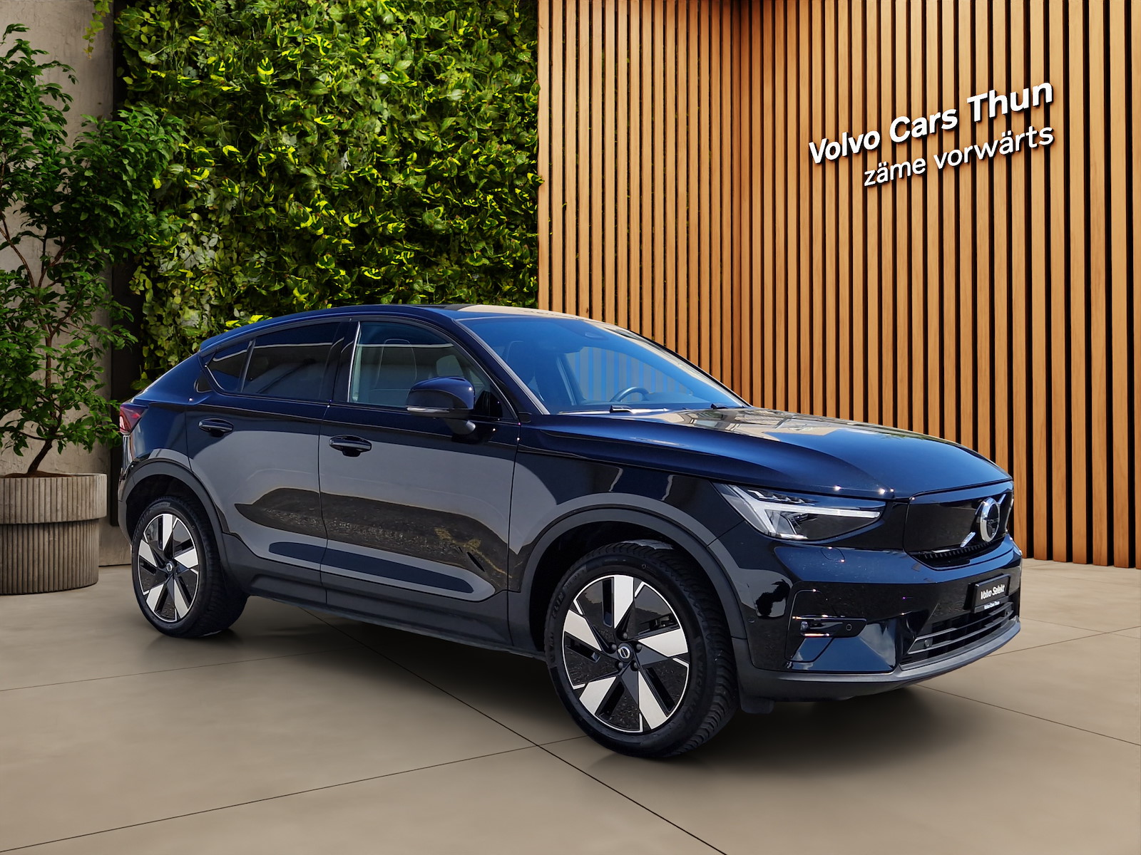 VOLVO C40 E80 Ultimate AWD-image-2