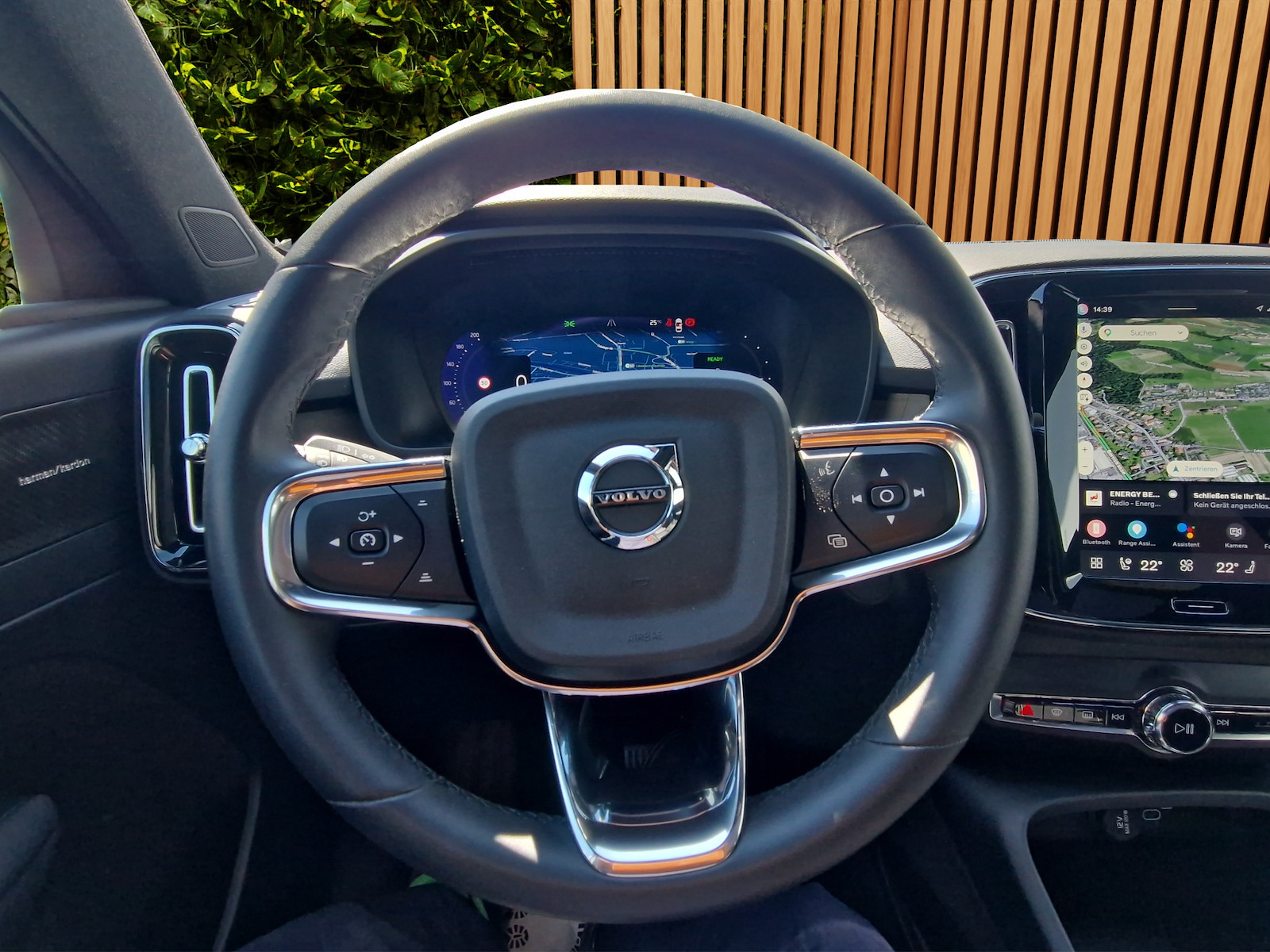 VOLVO C40 E80 Ultimate AWD-image-10