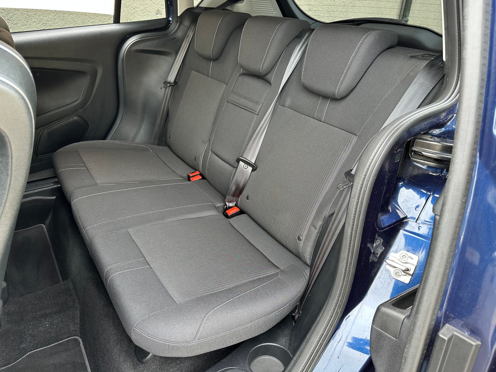 FORD B-Max 1.0 SCTi Titanium-image-14