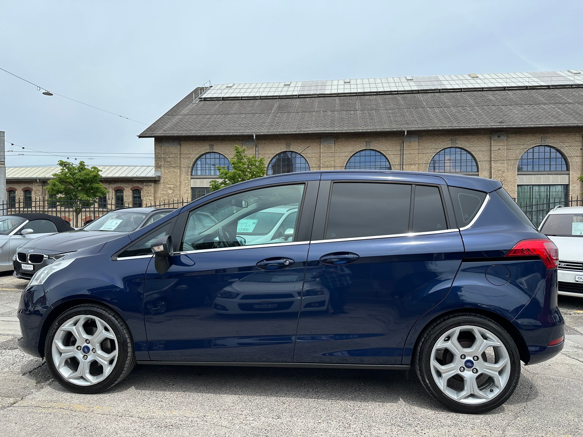 FORD B-Max 1.0 SCTi Titanium-image-3