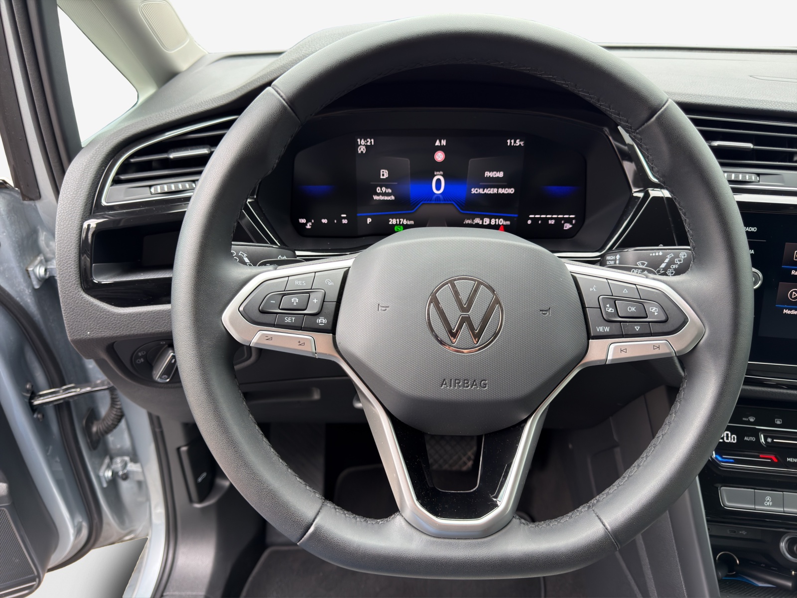 VW Touran 1.5 TSI EVO Comfortline DSG-image-9