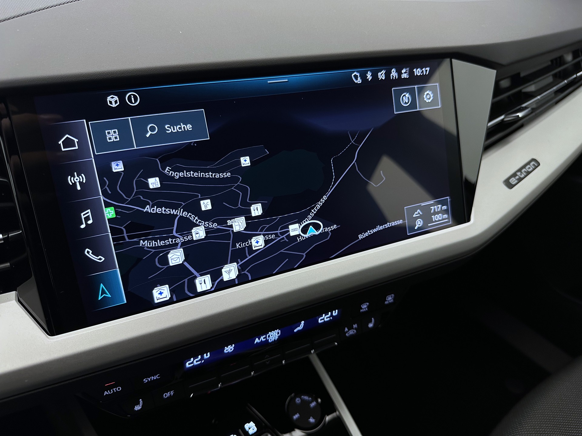 AUDI Q4 e-tron 45 Attraction quattro-image-16