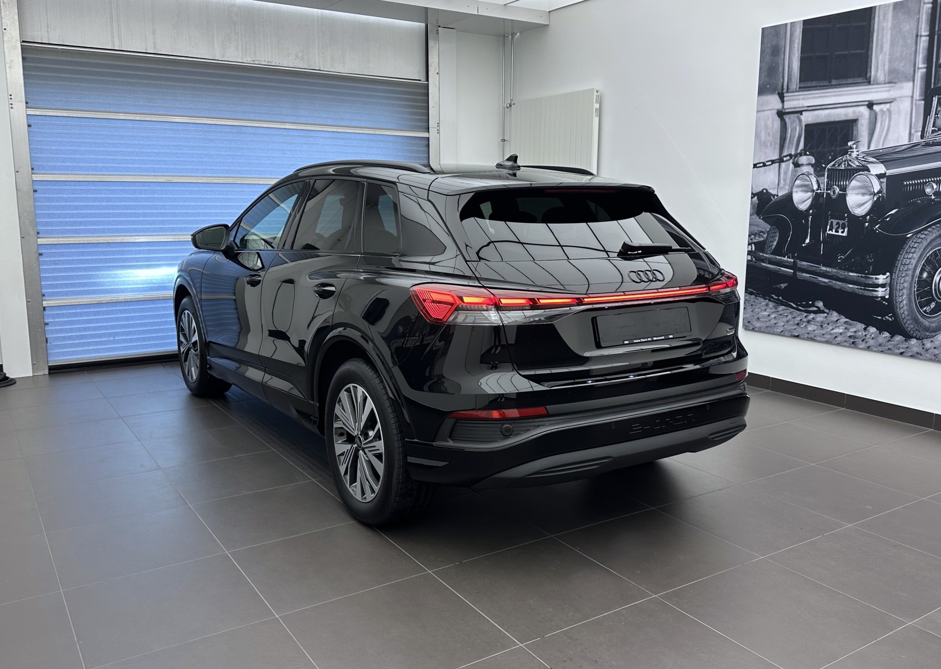 AUDI Q4 e-tron 45 Attraction quattro-image-23