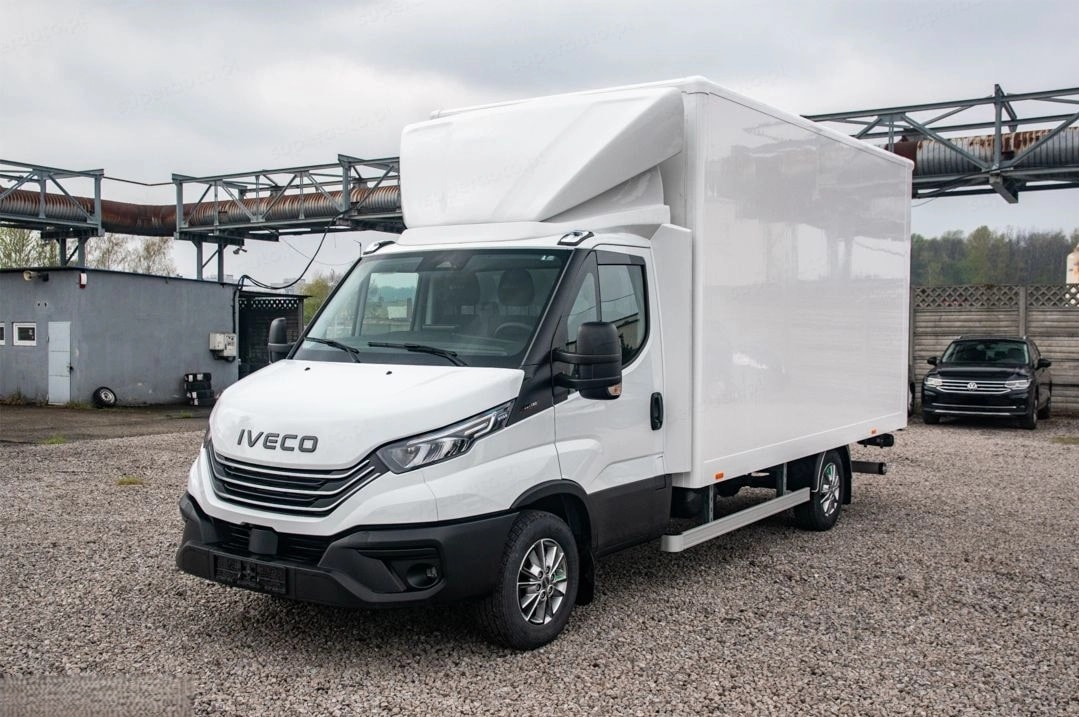 IVECO 35 S 18H V Kofferumbau-image-0