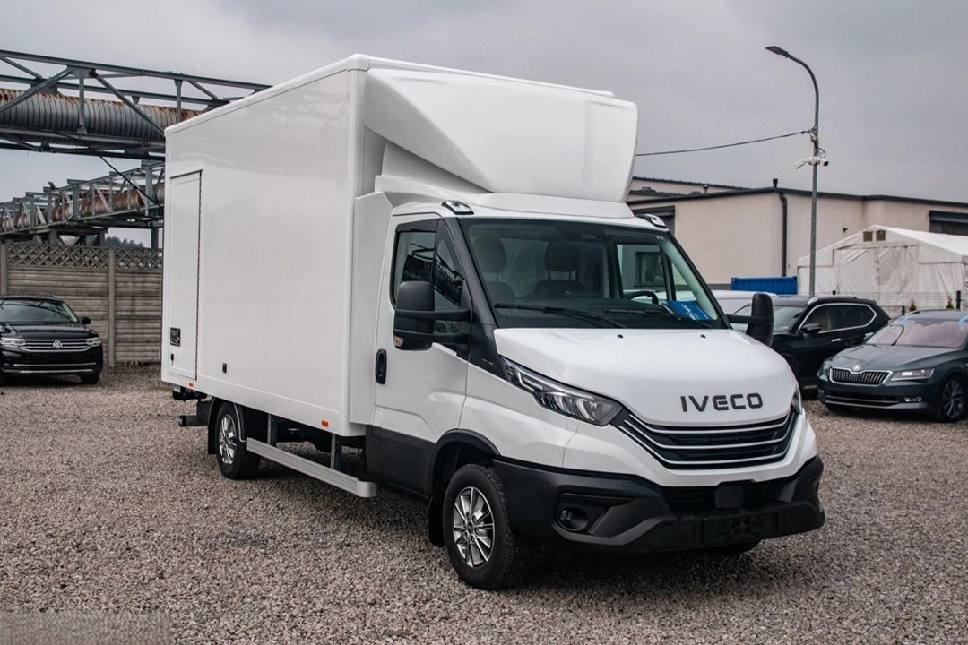 IVECO 35 S 18H V Kofferumbau-image-2
