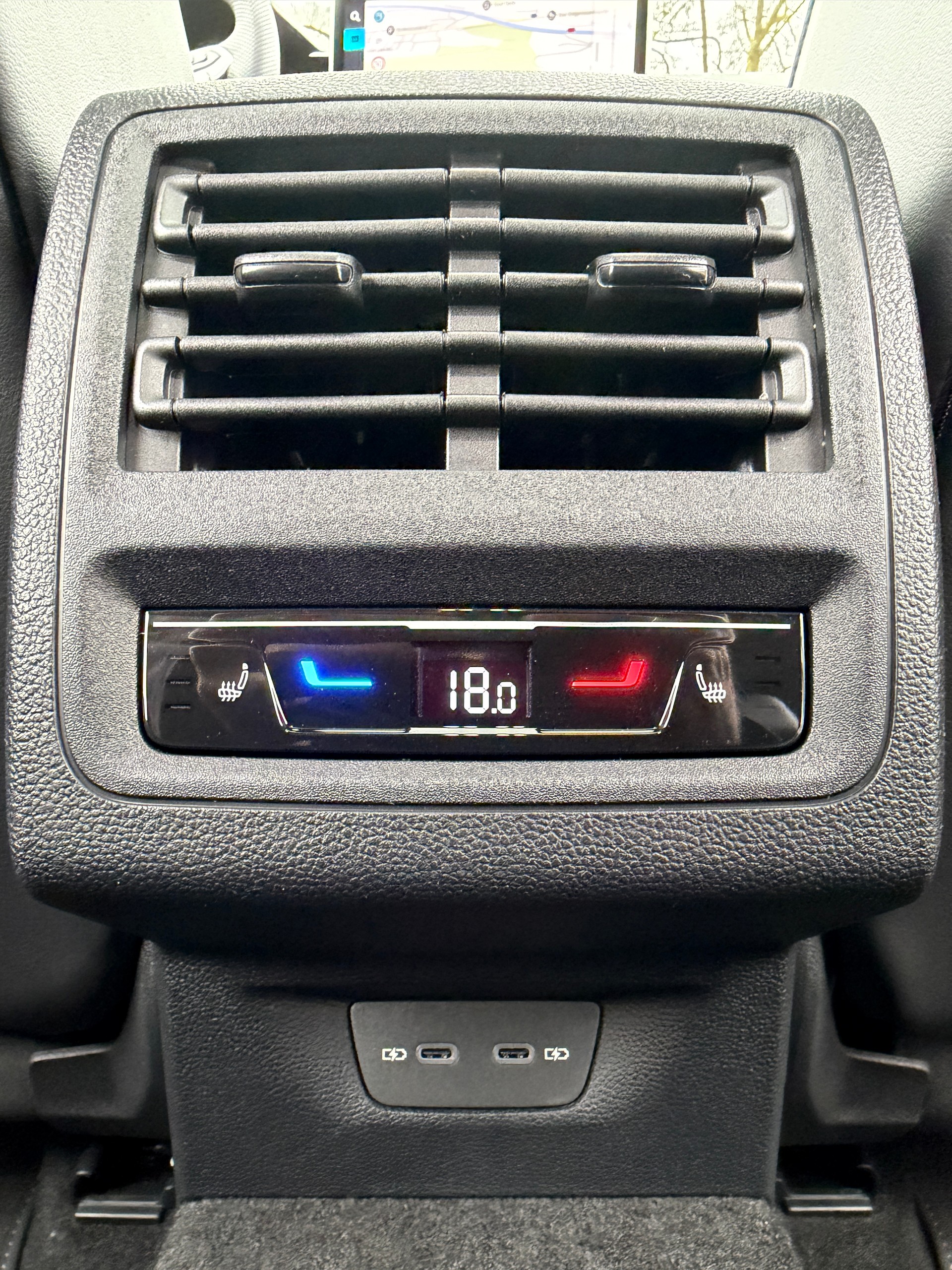 VW Golf 2.0 TSI R-Line DSG 4 Motion-image-13
