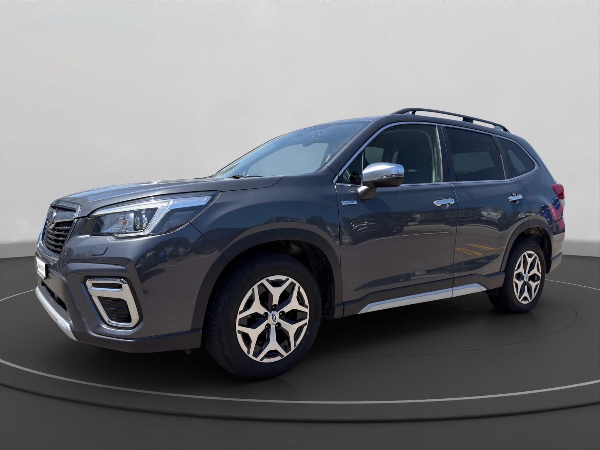 SUBARU Forester 2.0i e-Boxer Luxury Lineartronic-image-0