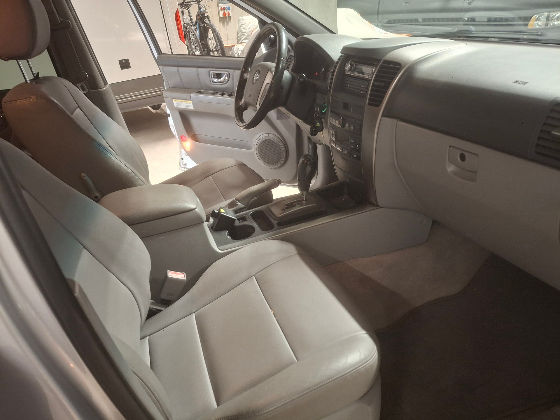 KIA Sorento 2.5 CRDI Executive-image-7