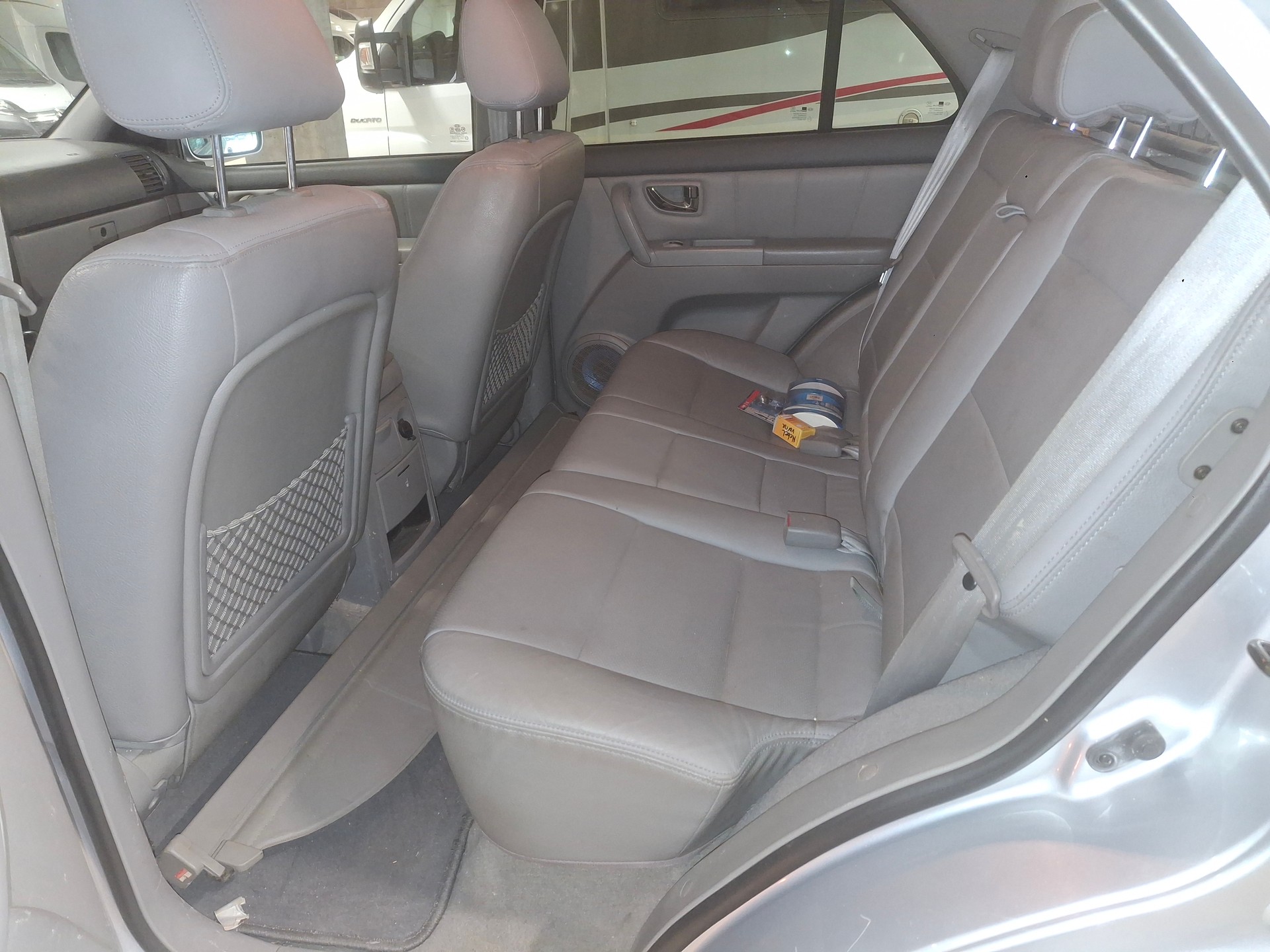 KIA Sorento 2.5 CRDI Executive-image-5