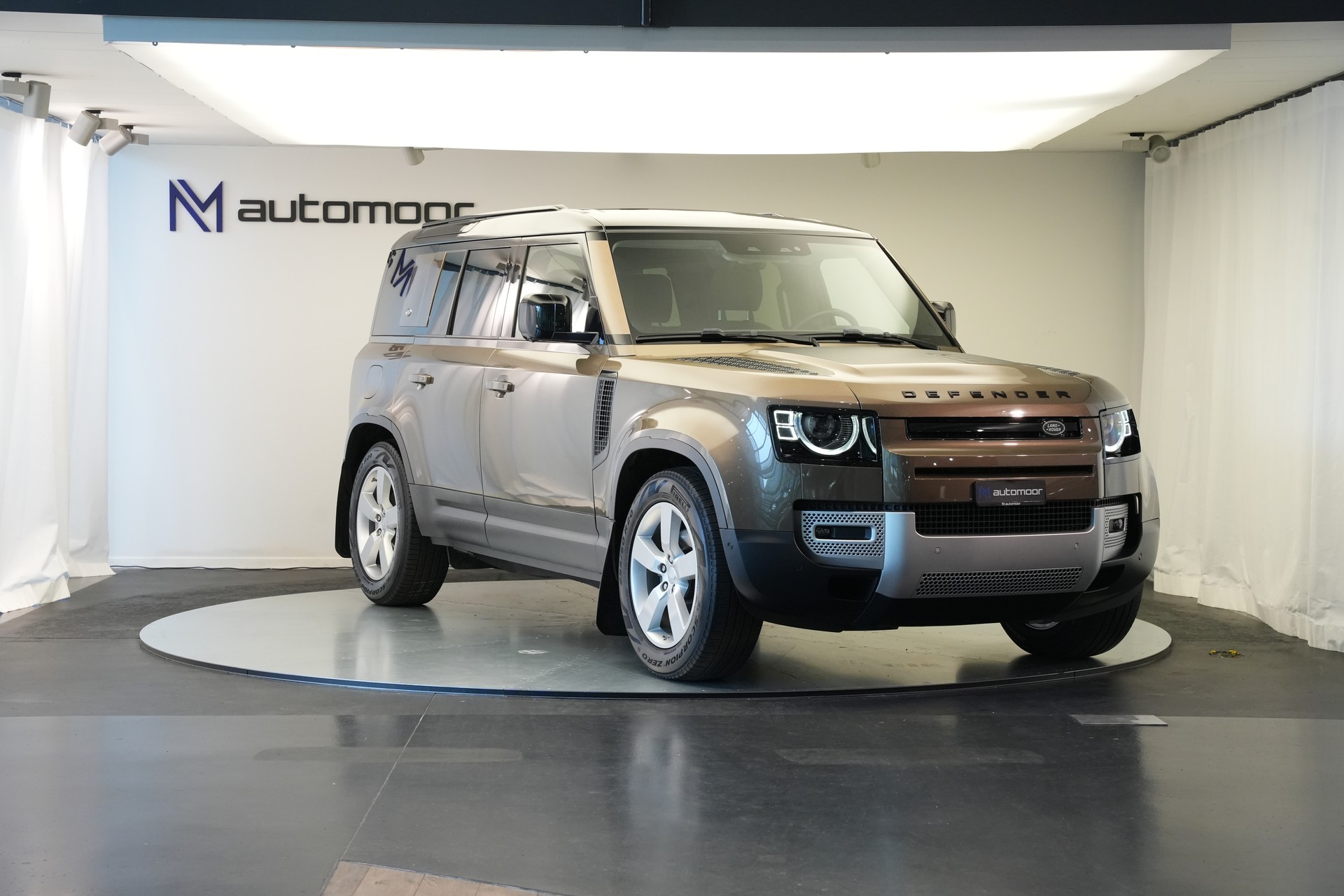 LAND ROVER Defender 110 D240 SD4 First Edition AT8 *CH-Fahrzeug*-showroom-element-2