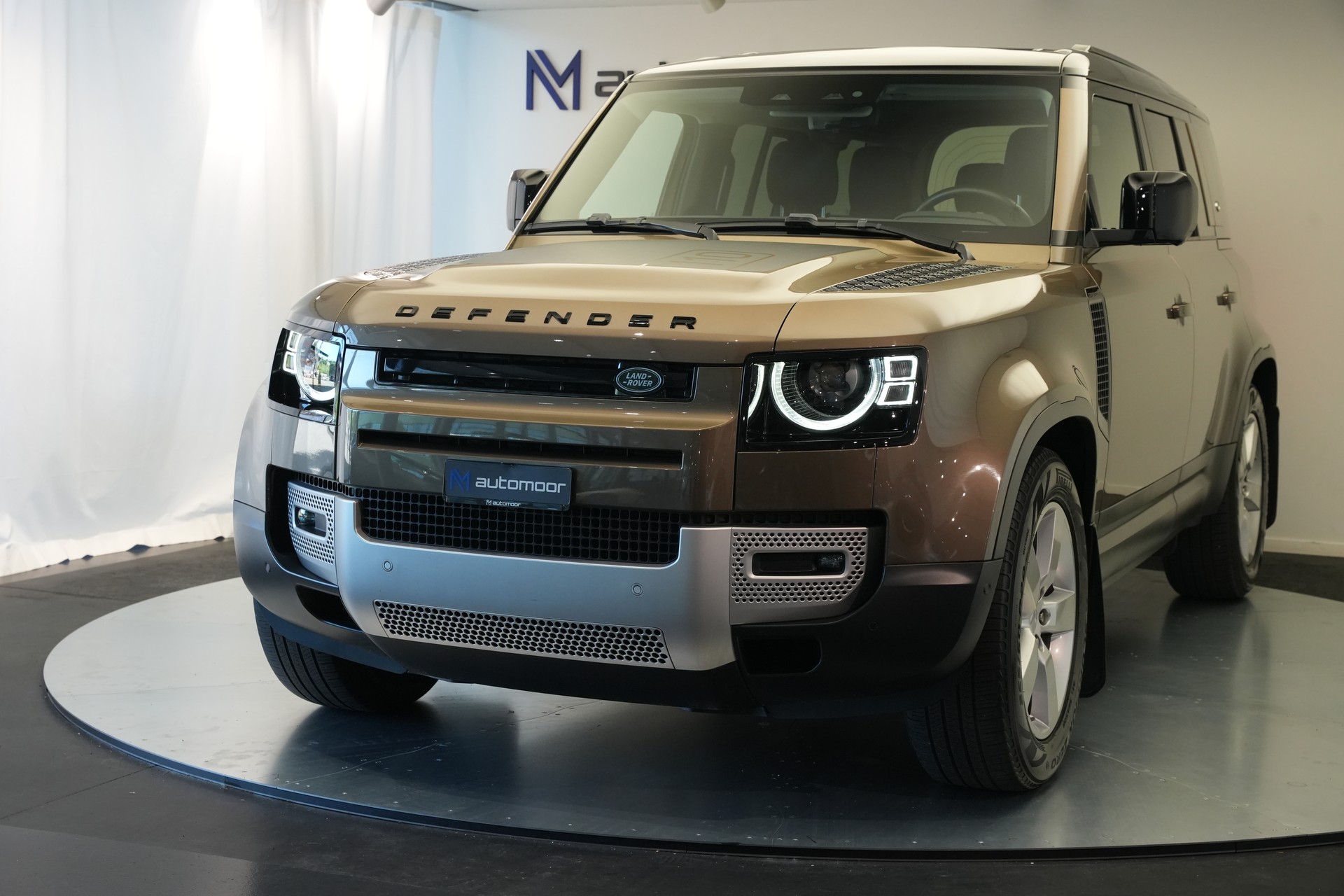 LAND ROVER Defender 110 D240 SD4 First Edition AT8 *CH-Fahrzeug*-image-34