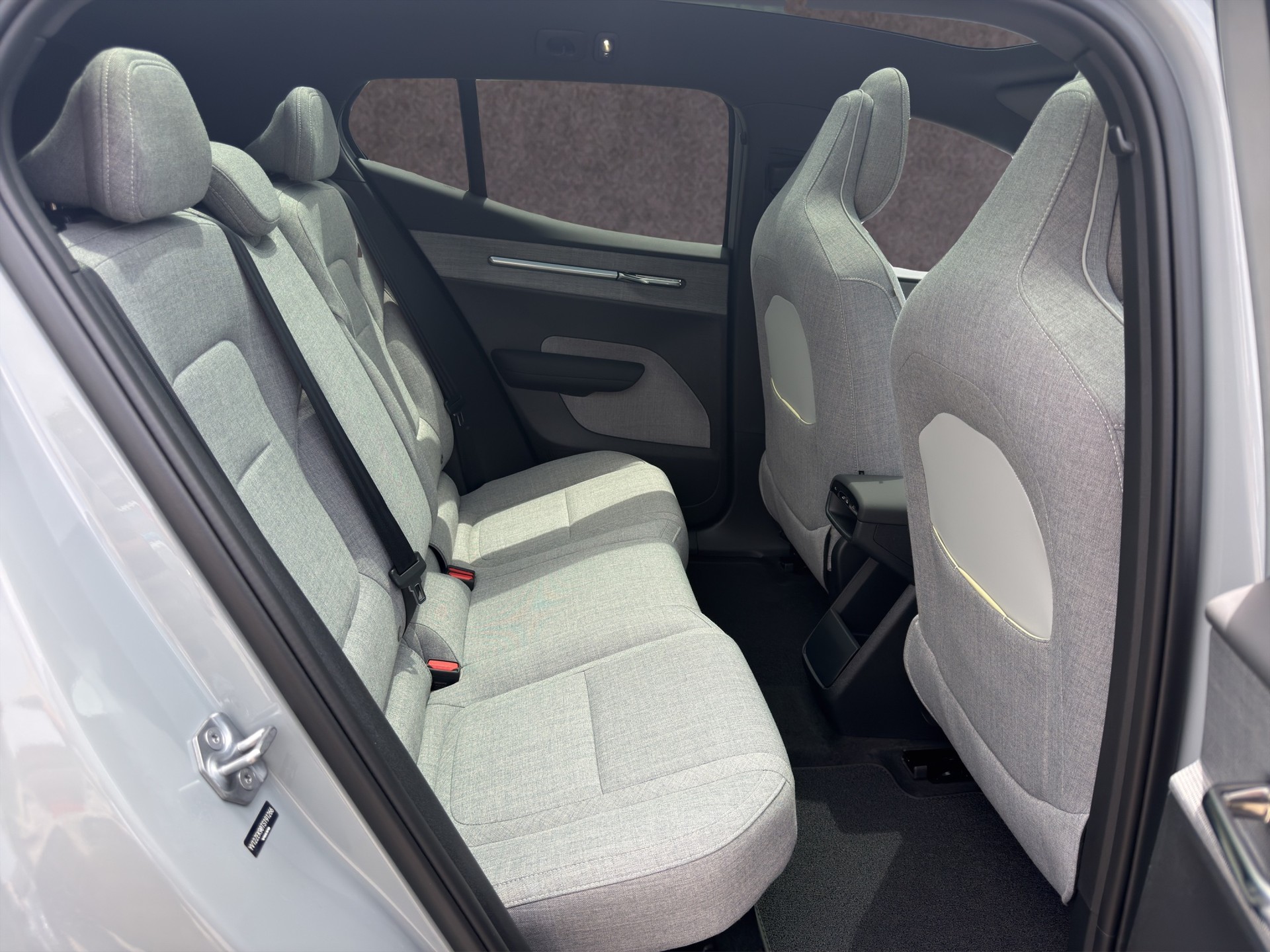 VOLVO EX30 E60 Twin Ultra Performance AWD-image-16