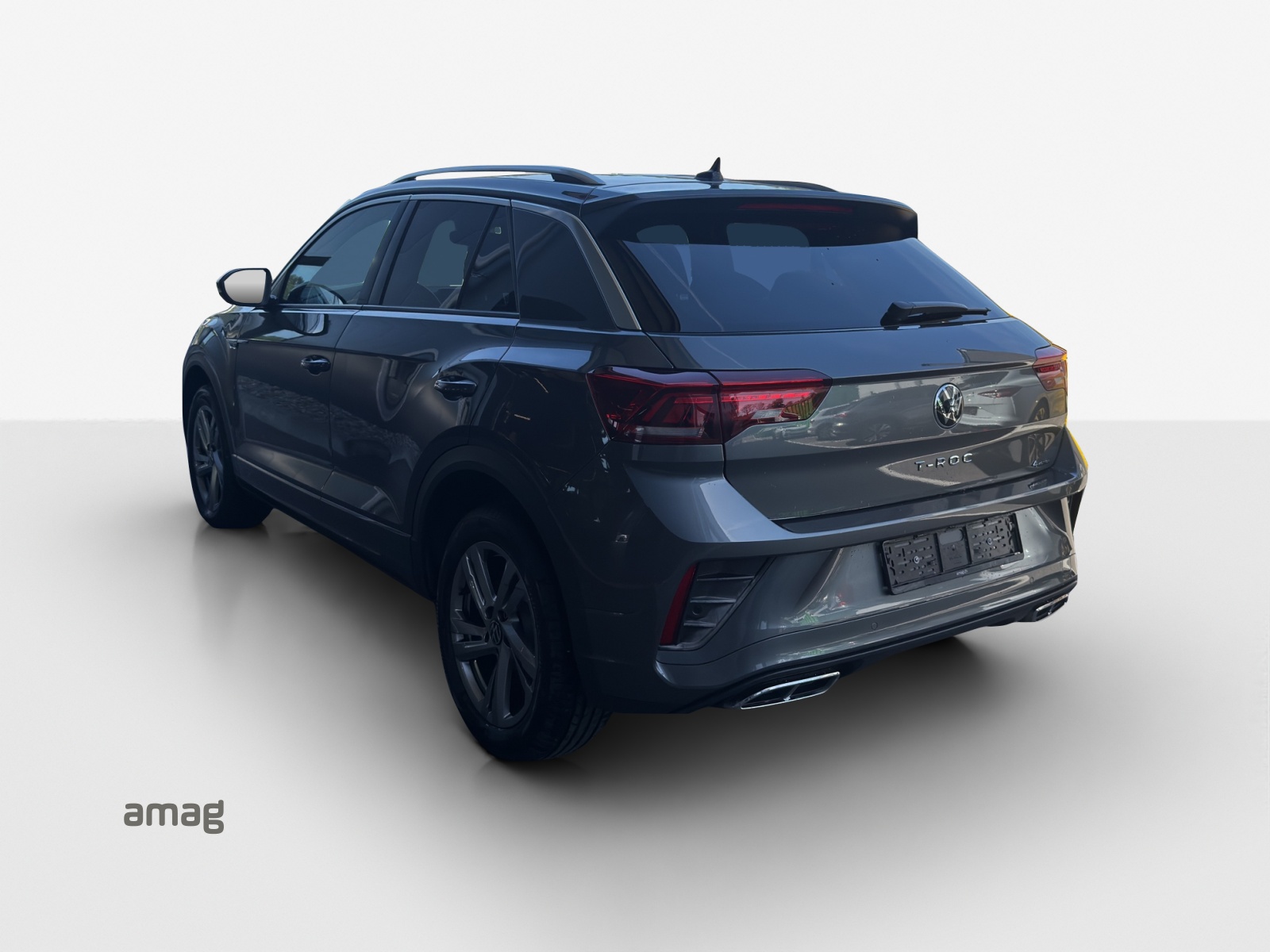 VW T-Roc 2.0 TSI R-Line DSG 4Motion-image-2