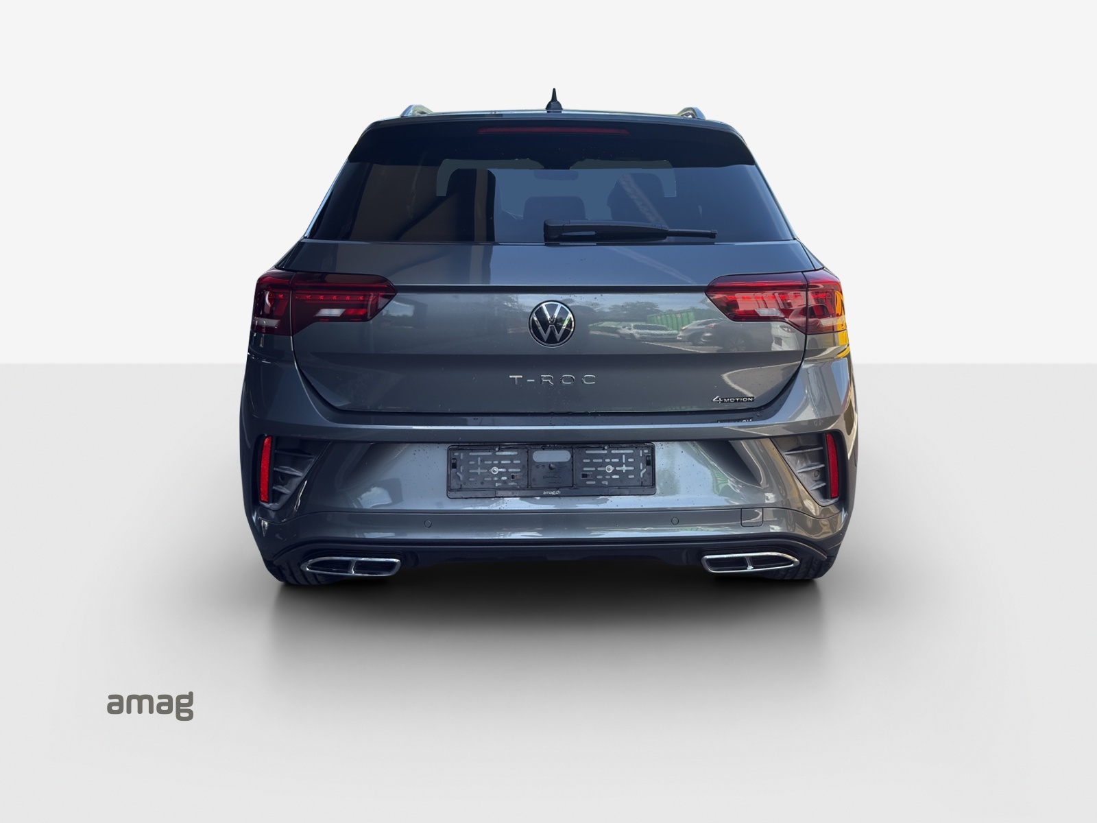 VW T-Roc 2.0 TSI R-Line DSG 4Motion-image-3