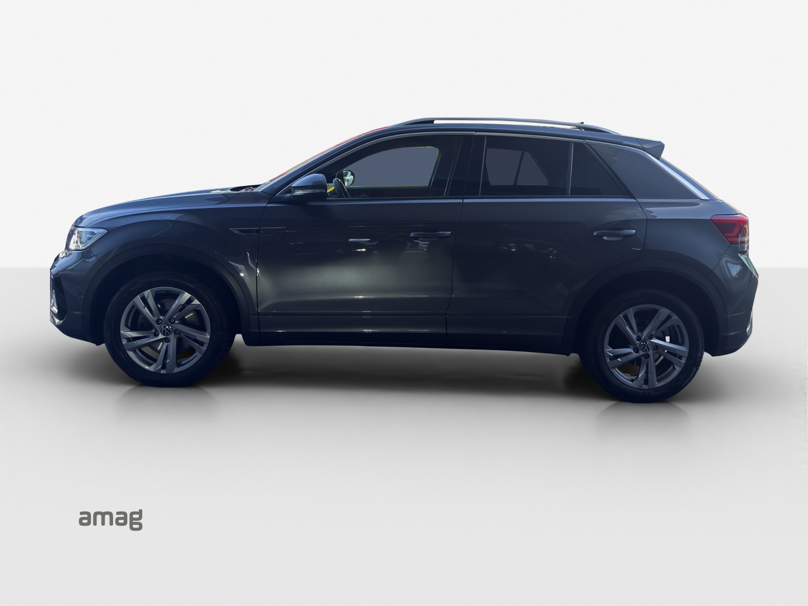 VW T-Roc 2.0 TSI R-Line DSG 4Motion-image-1