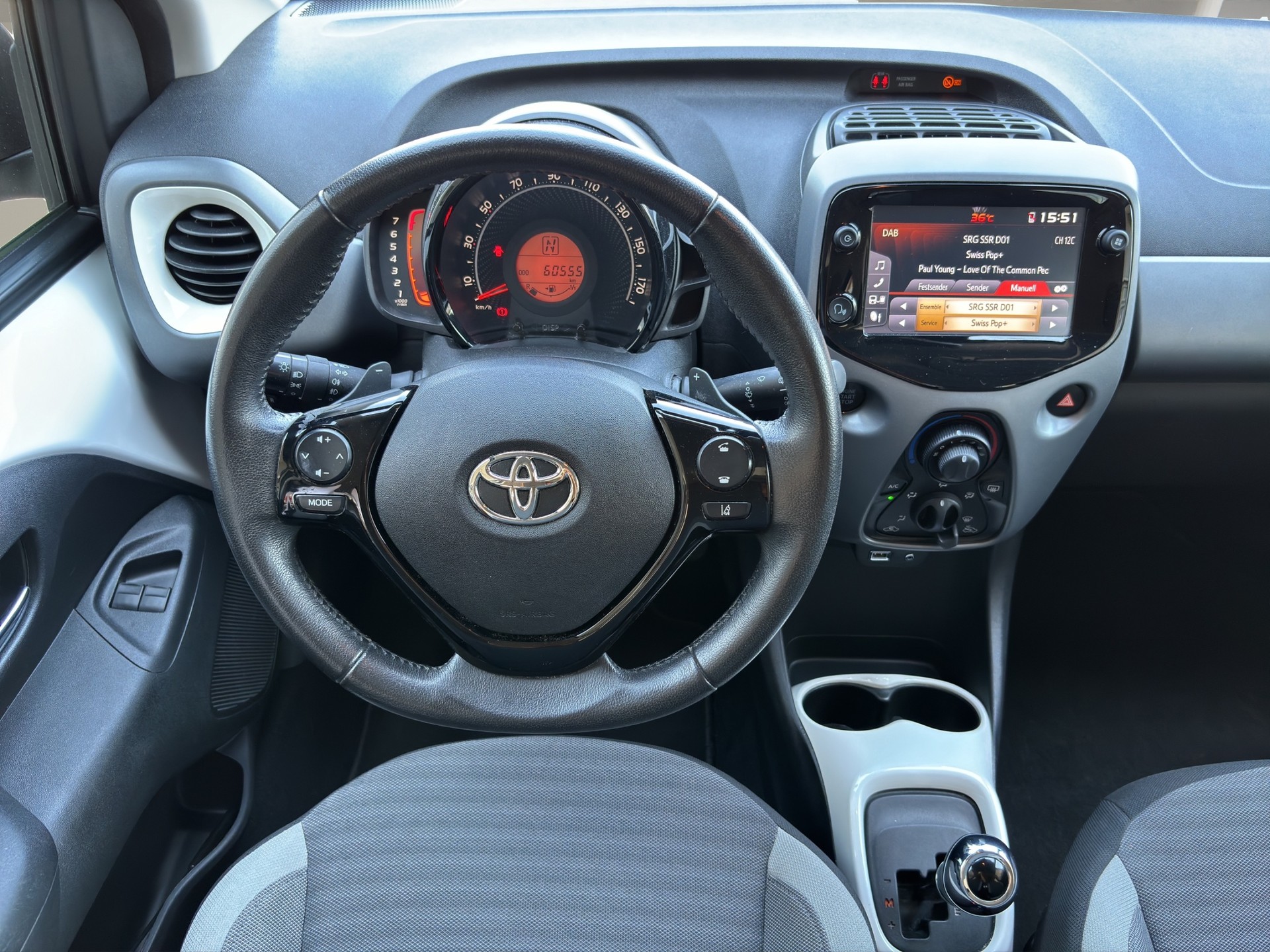 TOYOTA Aygo 1.0 VVT-i Trend X-shift-image-13