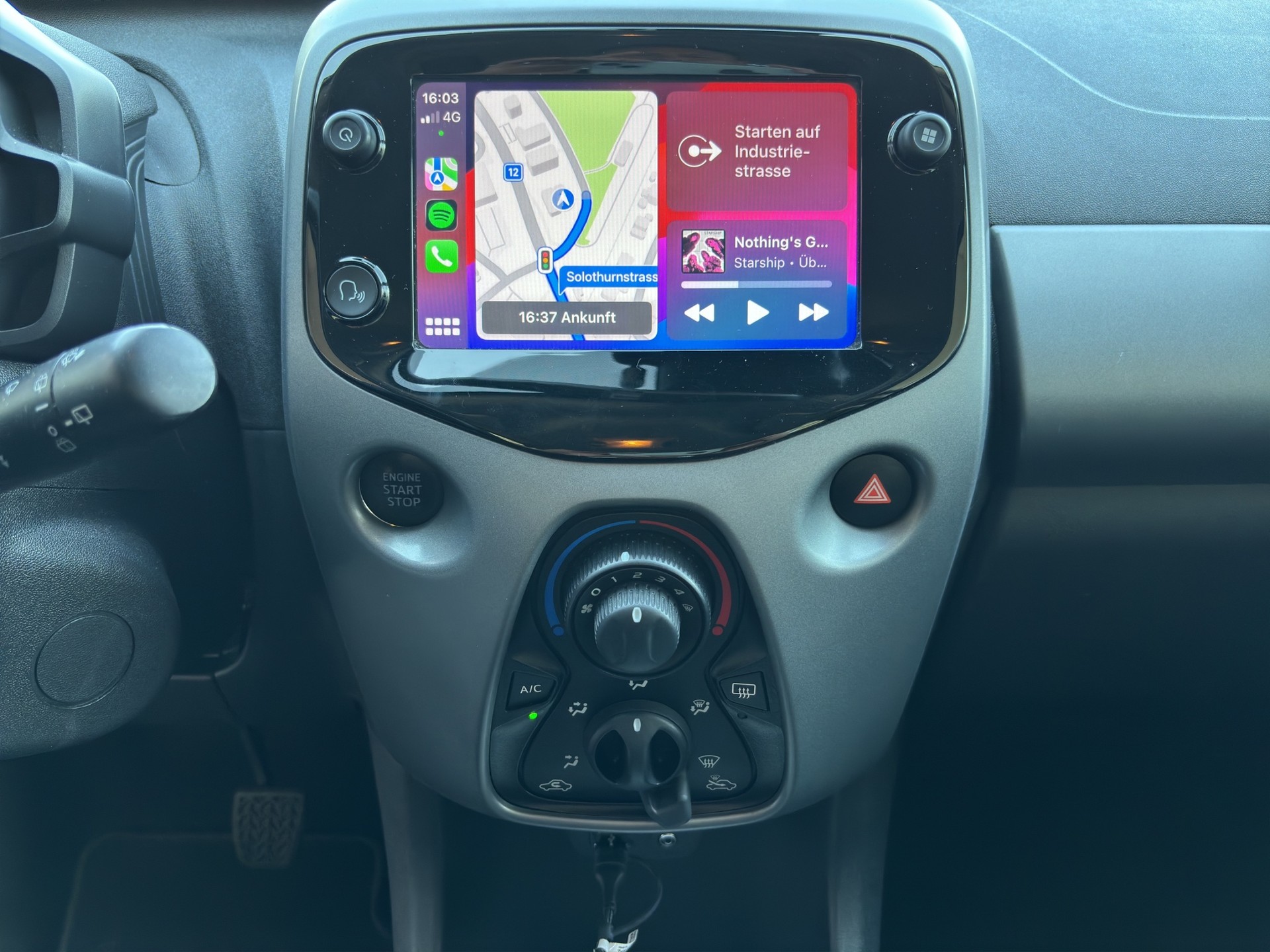 TOYOTA Aygo 1.0 VVT-i Trend X-shift-image-30
