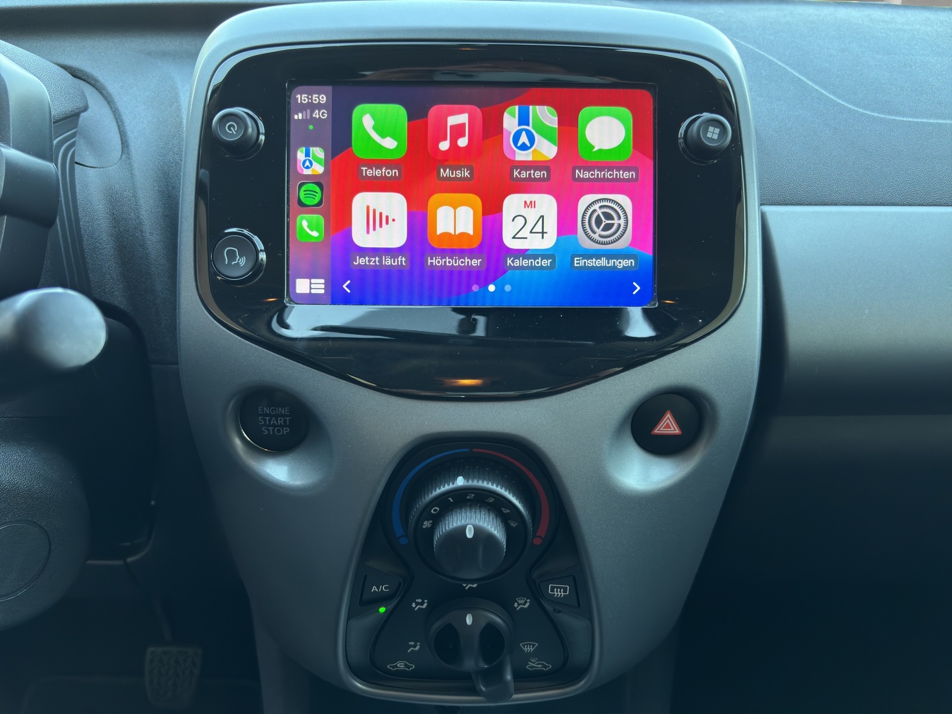 TOYOTA Aygo 1.0 VVT-i Trend X-shift-image-24