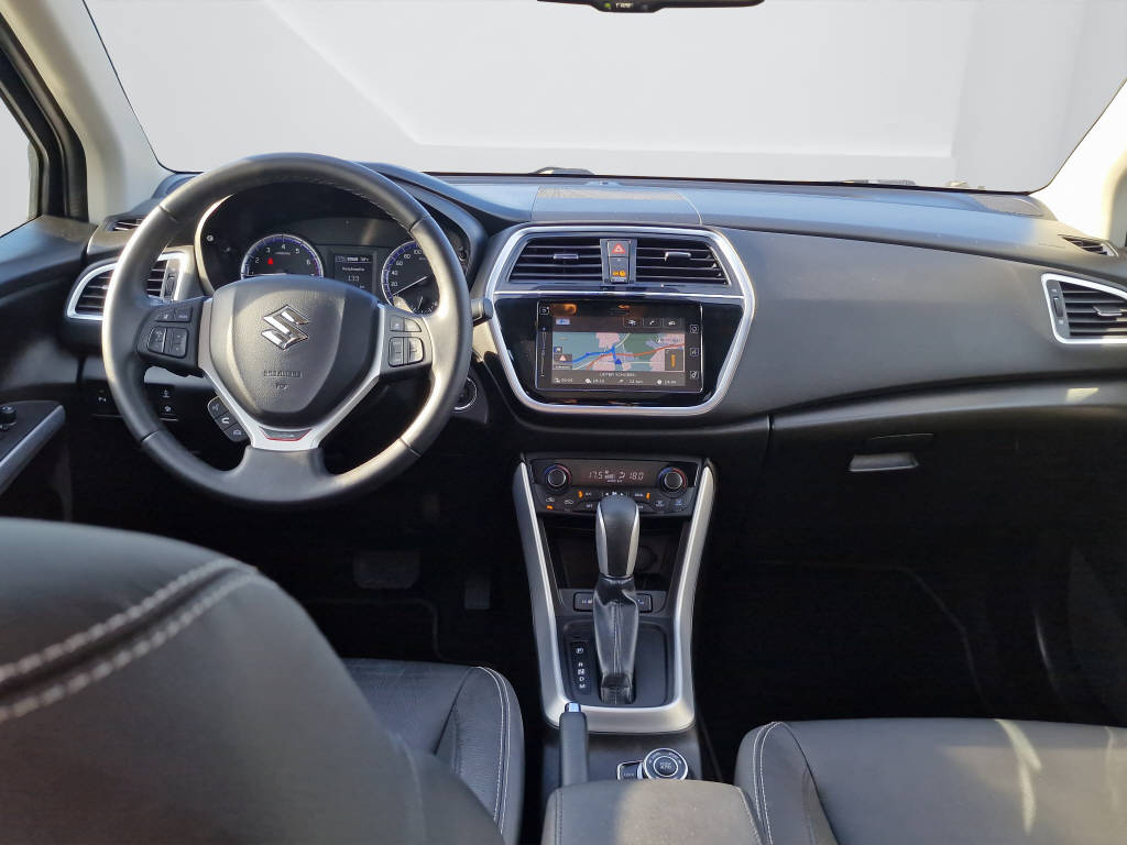 SUZUKI SX4 S-Cross 1.4 T Piz Sulai Top 4x4-image-10