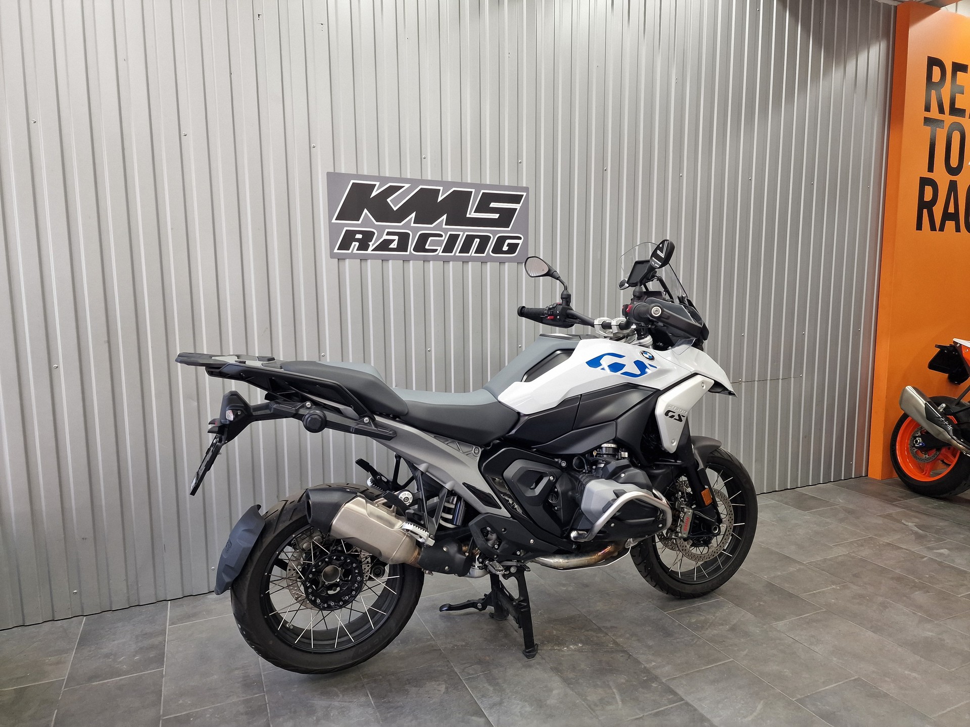 BMW R 1300 GS-showroom-element-2