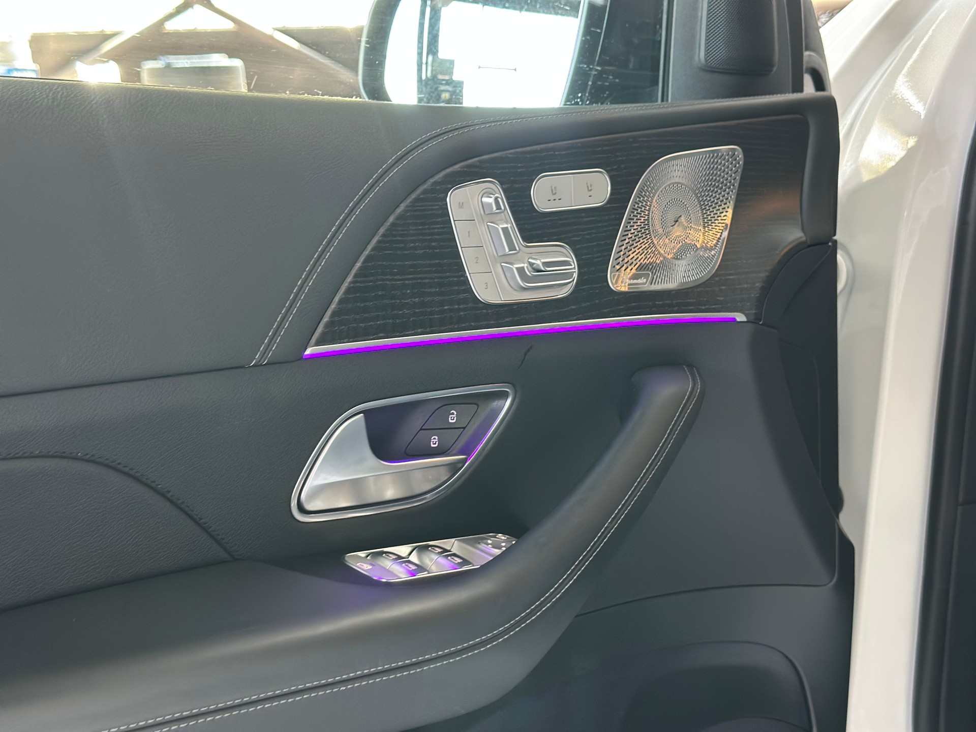 MERCEDES-BENZ GLE 53 AMG 4Matic+ 9G-Speedshift *Werksgarantie*-image-4