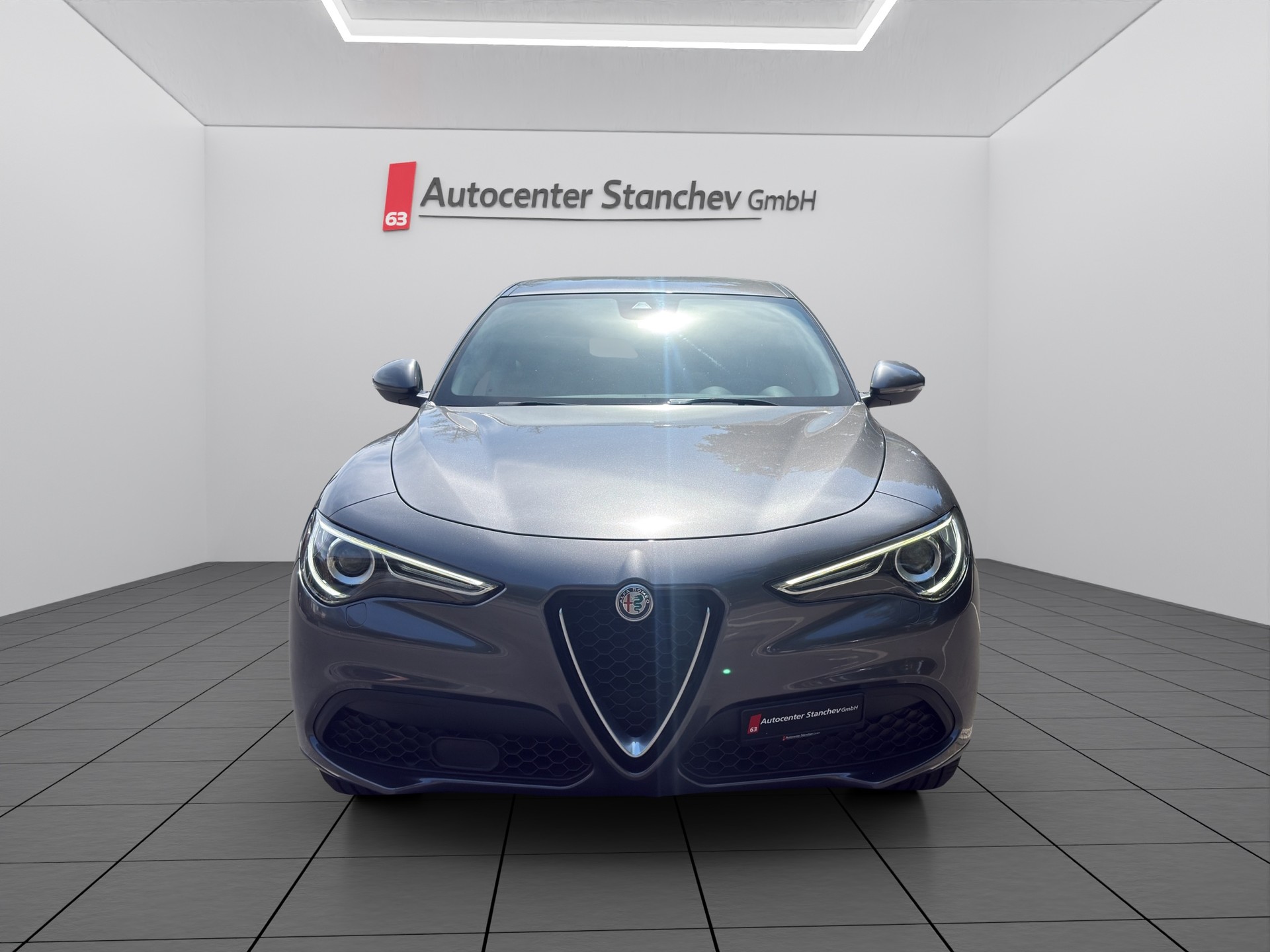 ALFA ROMEO Stelvio 2.0 Super Q4 Automatic-image-1