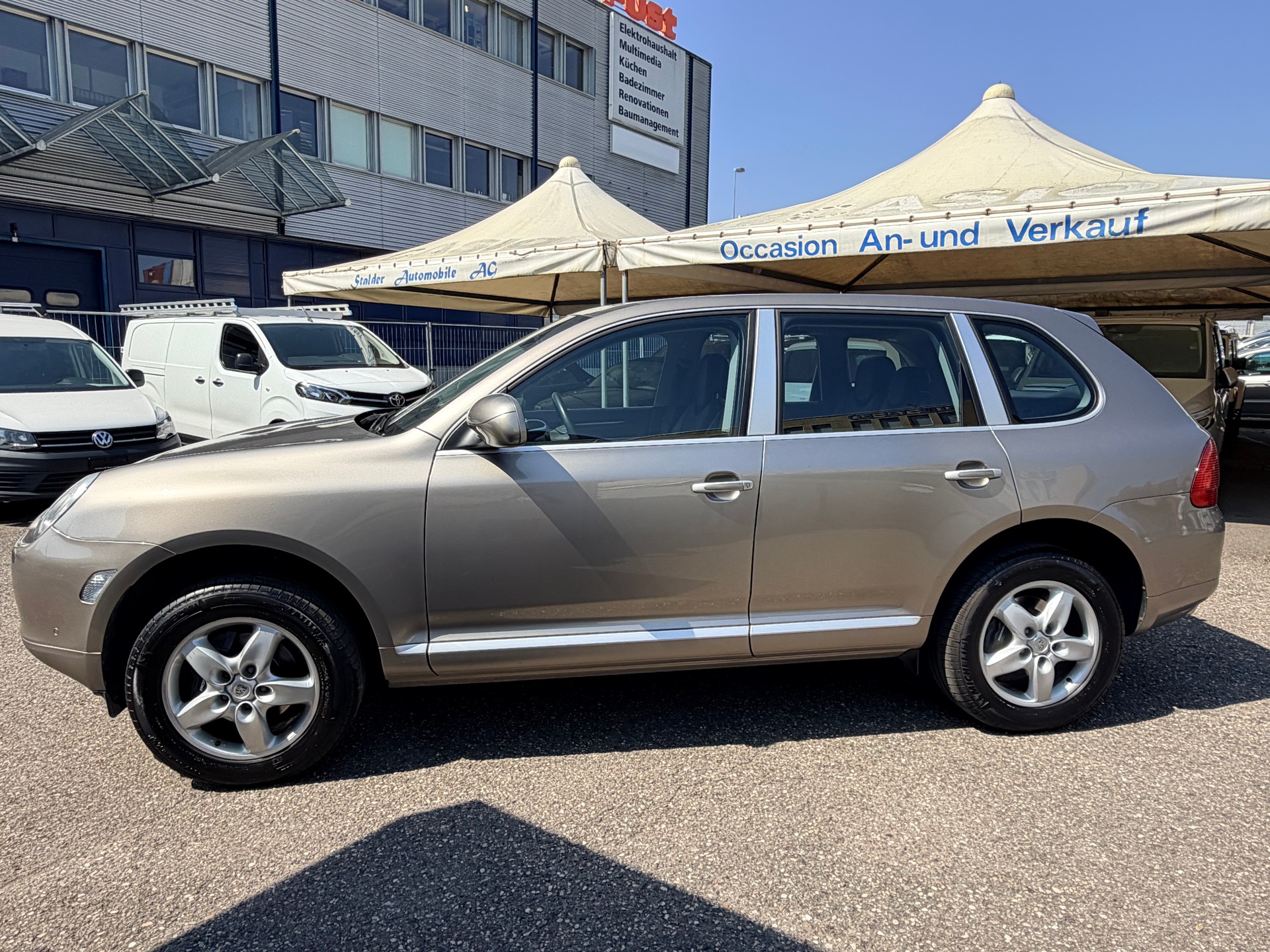 PORSCHE Cayenne-image-5