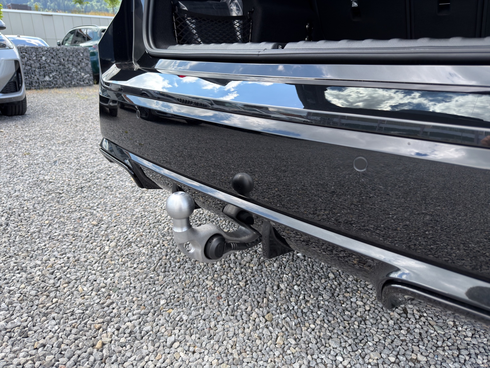 BMW iX1 xDrive 30 M Sport Pro-image-23