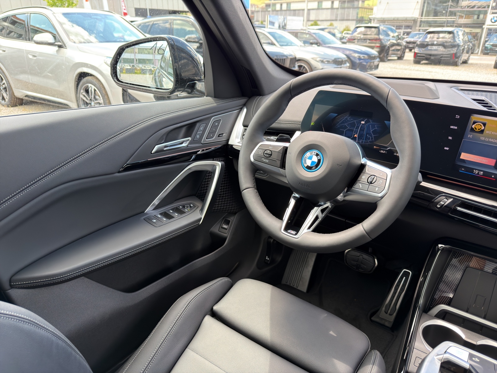 BMW iX1 xDrive 30 M Sport Pro-image-14