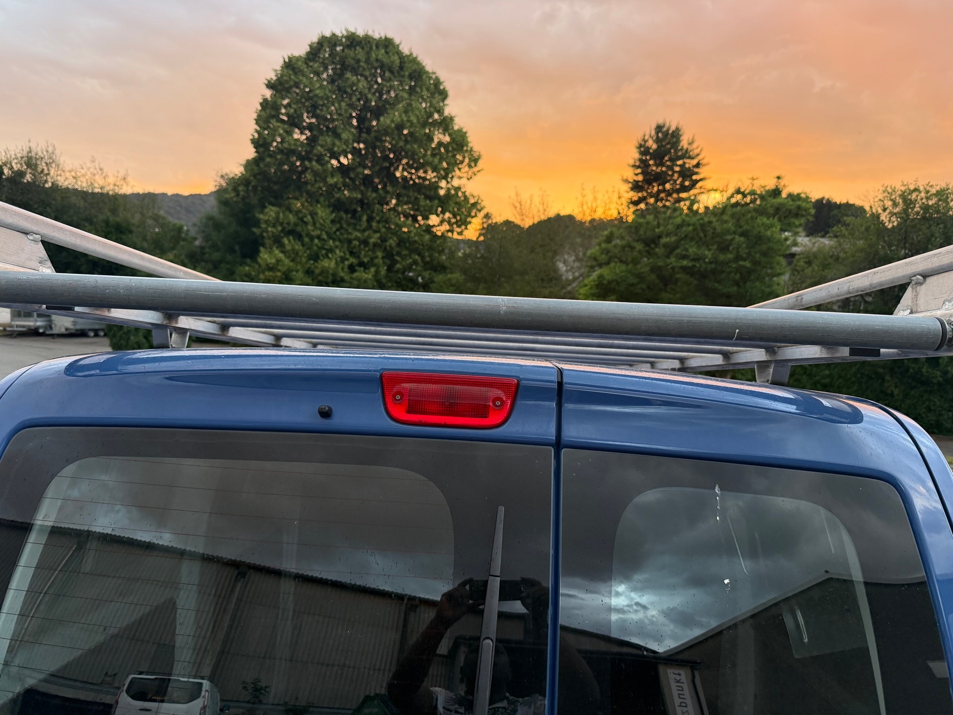 NISSAN NV200-image-14