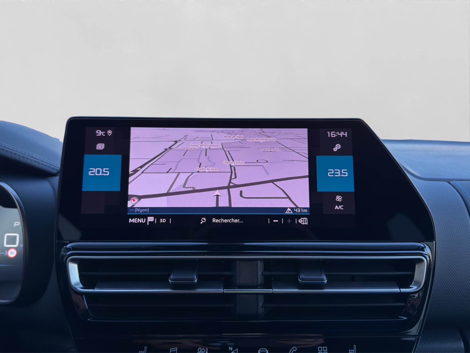 CITROEN C5 Aircross 1.2 Hybrid Shine-image-4