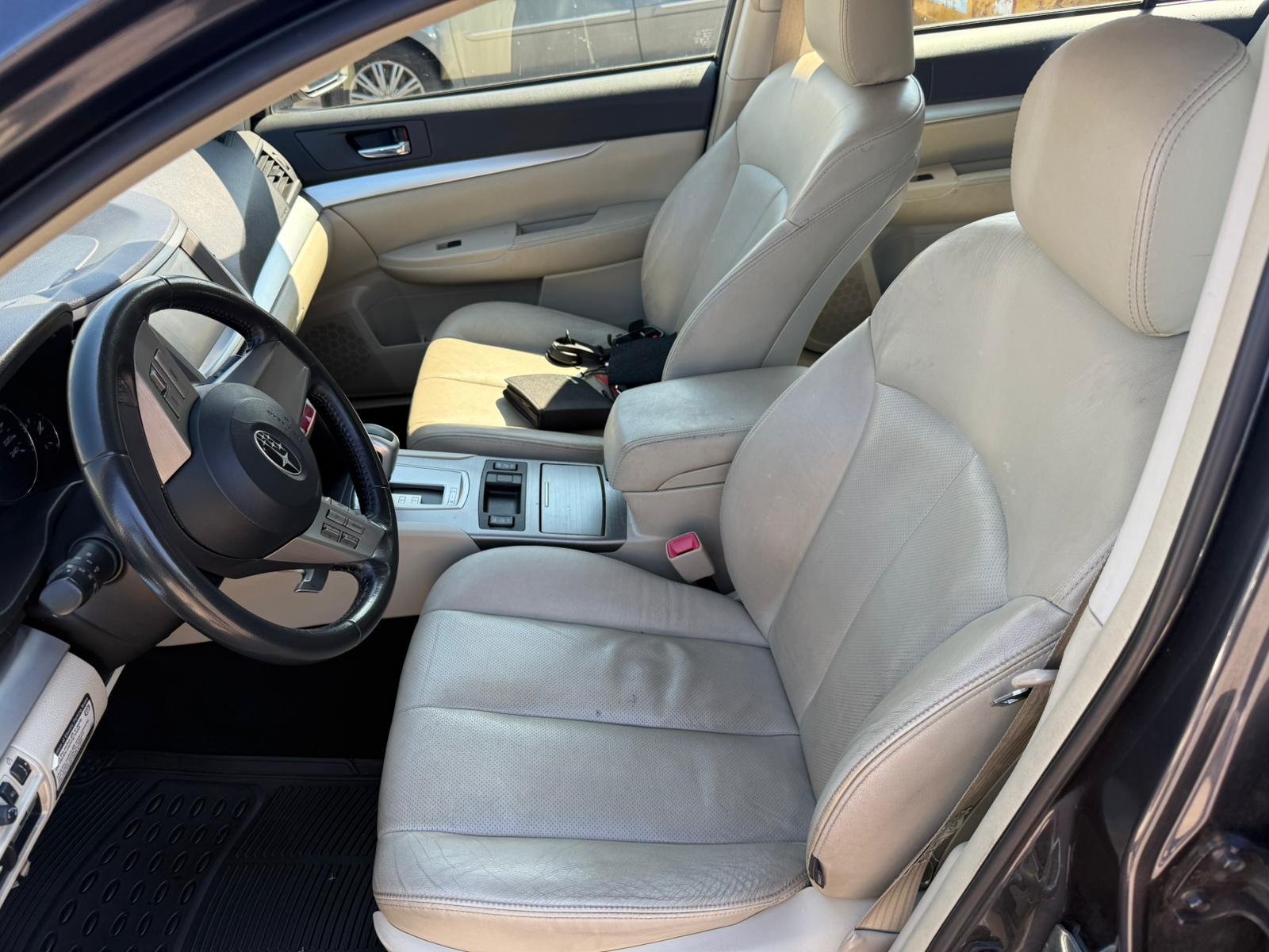 SUBARU Outback 2.5i Swiss AWD Lineartronic-image-10