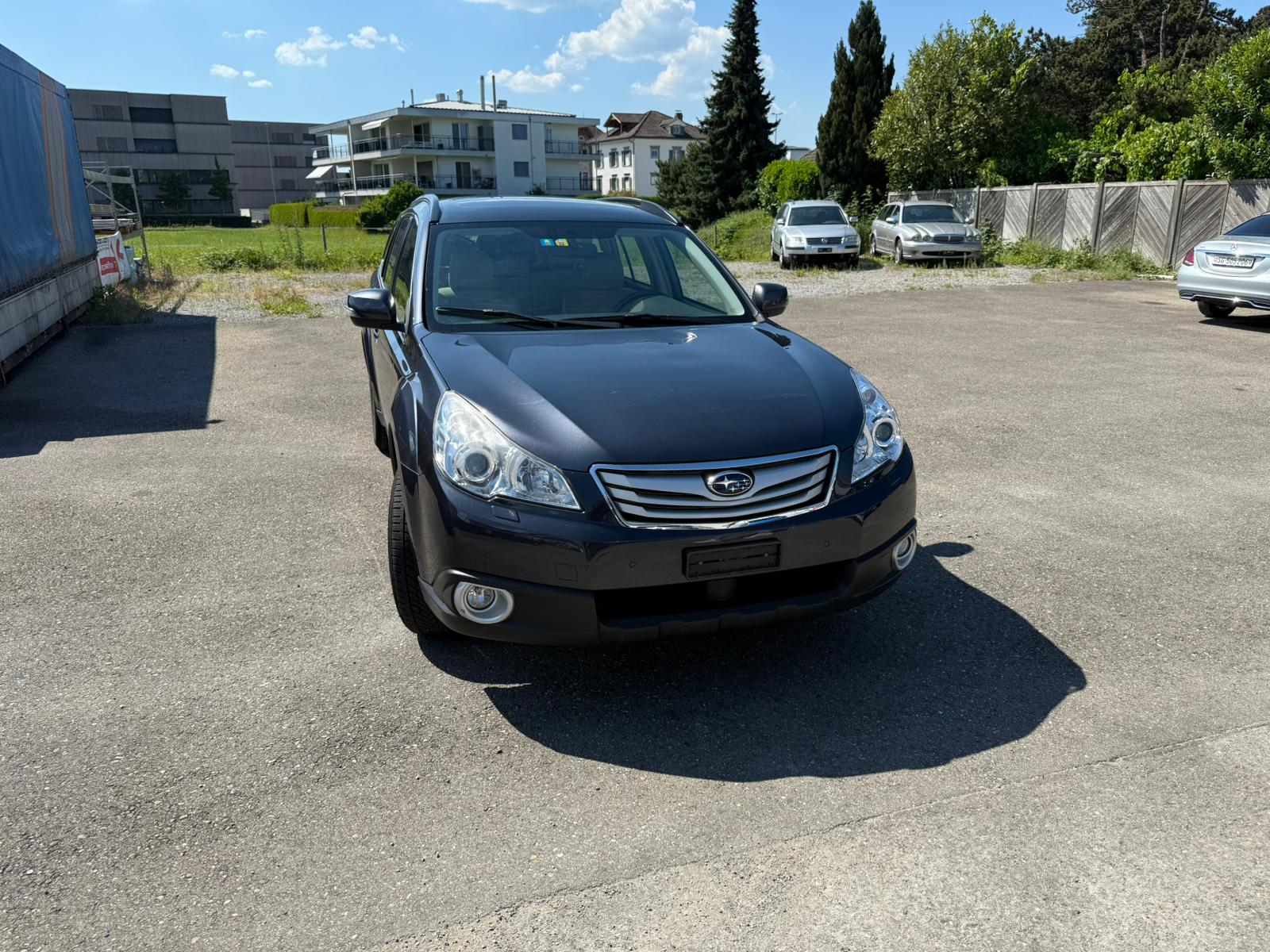 SUBARU Outback 2.5i Swiss AWD Lineartronic-image-1