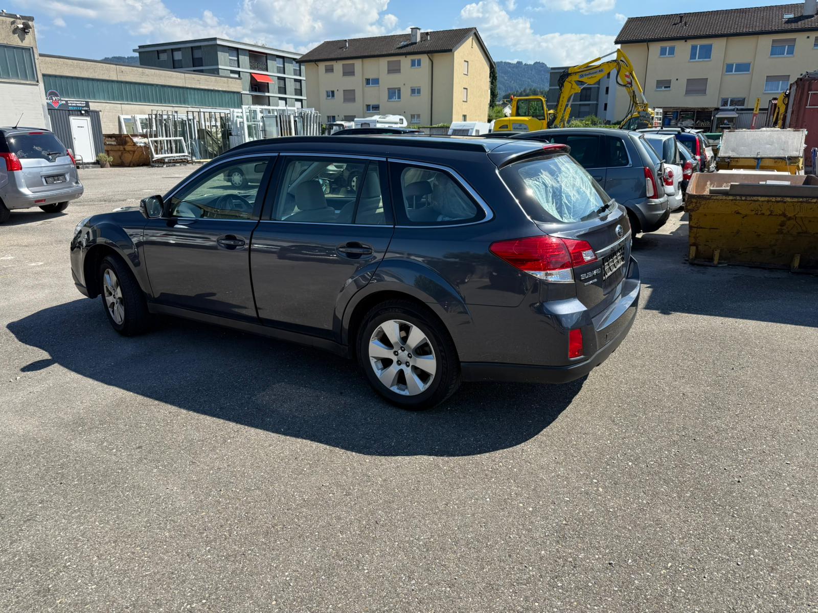SUBARU Outback 2.5i Swiss AWD Lineartronic-image-6