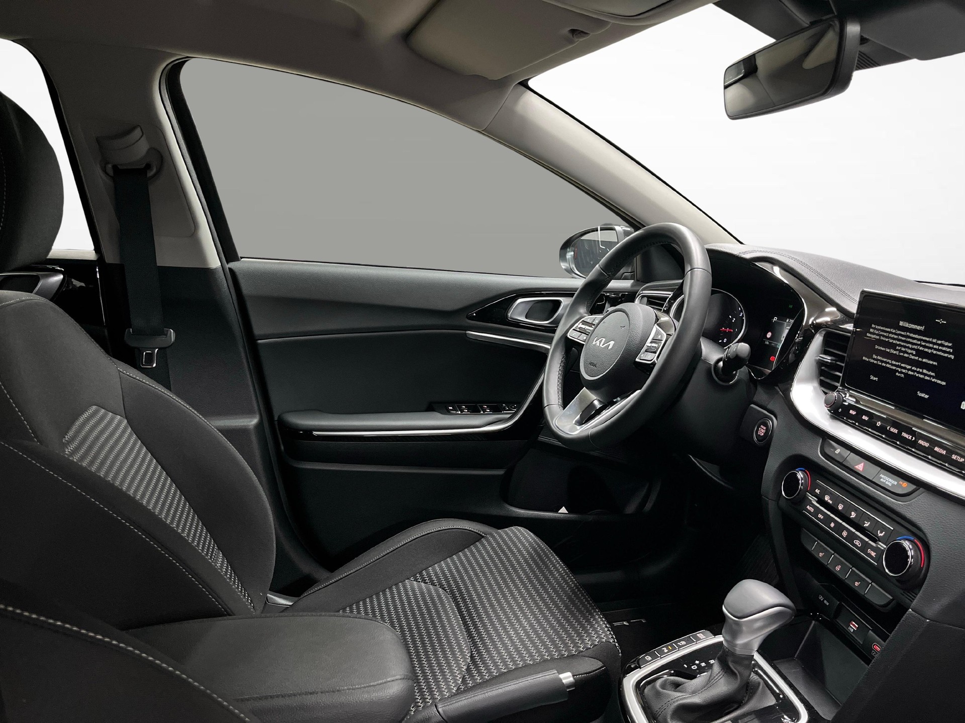 KIA Ceed SW 1.5 T-GDi MHEV Power-image-9
