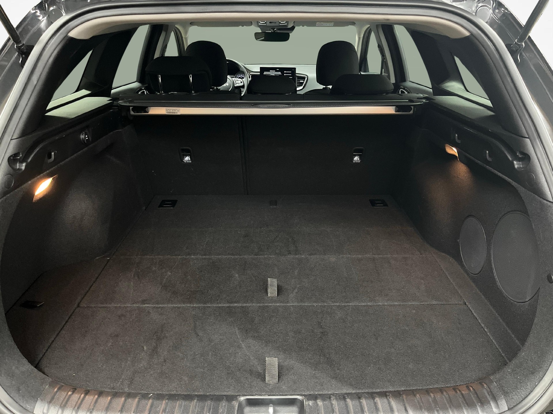 KIA Ceed SW 1.5 T-GDi MHEV Power-image-11