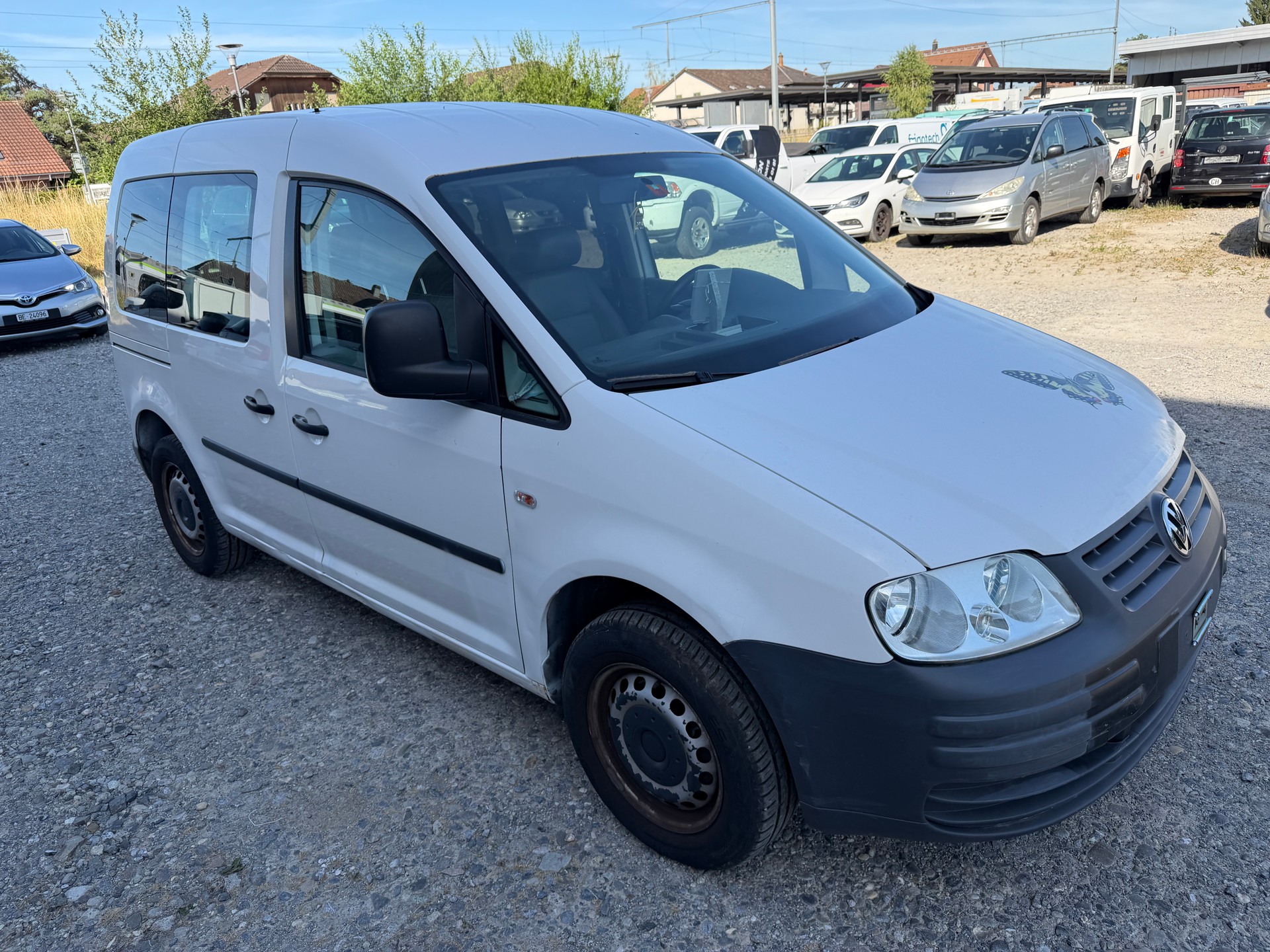 VW Caddy 1.6-image-1