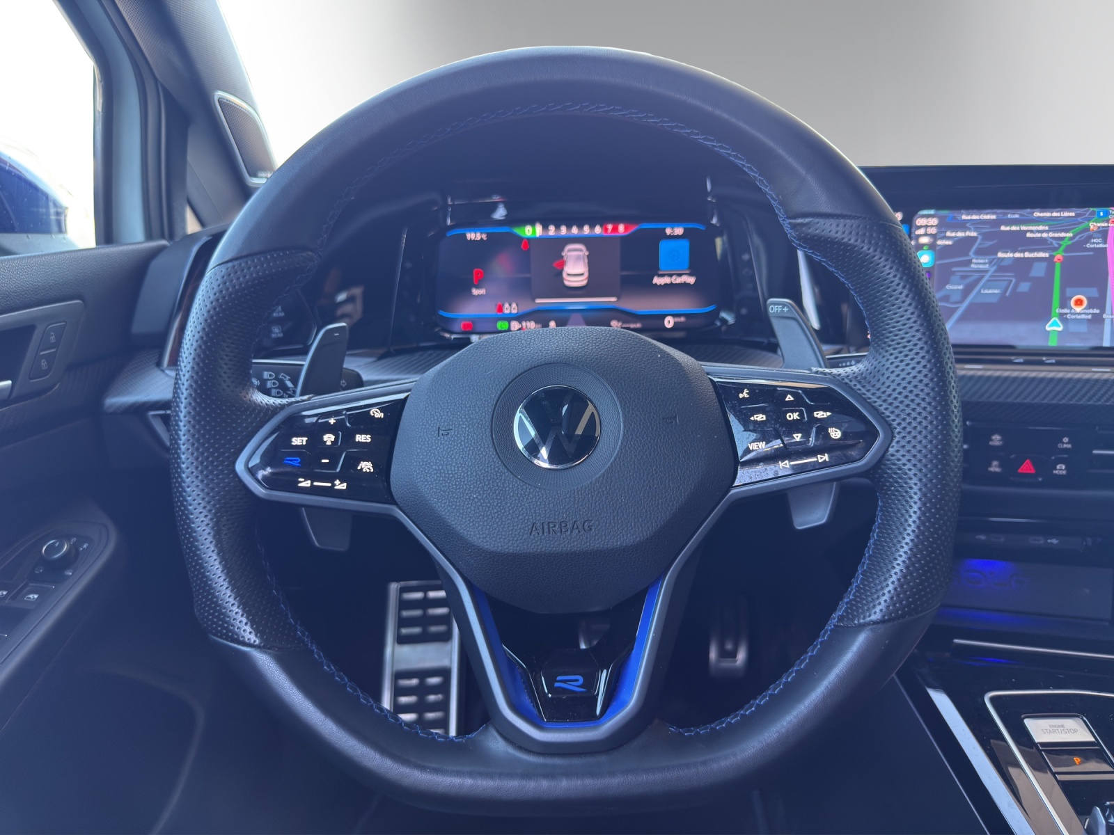 VW Golf 2.0 R DSG 4M R Edition 20 ans-image-11