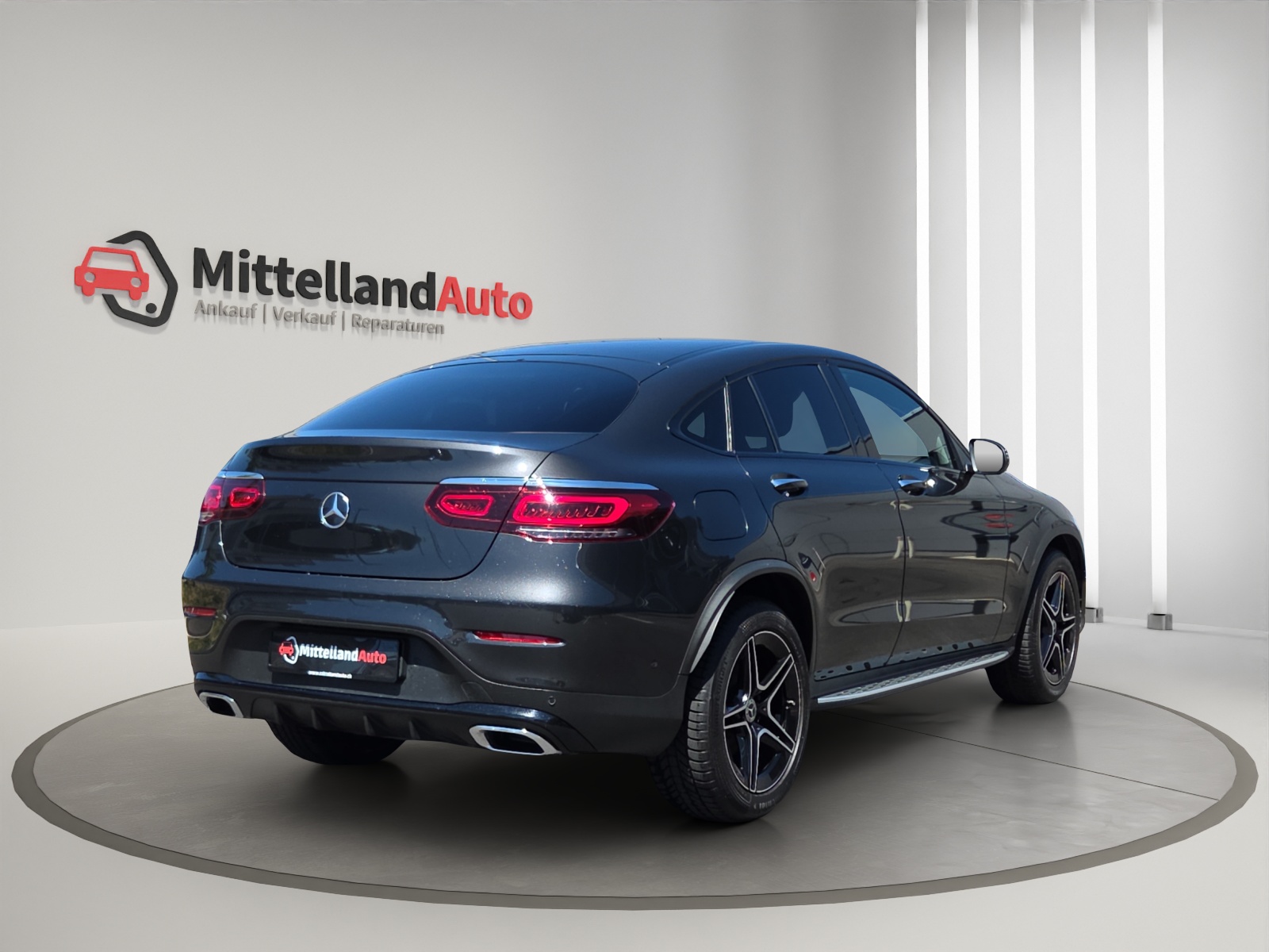 MERCEDES-BENZ GLC Coupé 200 AMG Line 4Matic 9G-Tronic-image-11