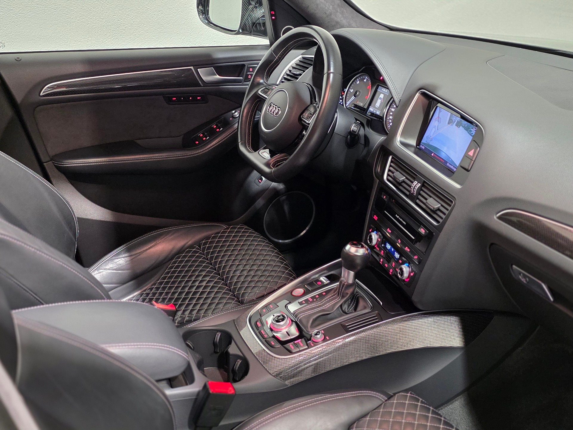 AUDI SQ5 3.0 TDI plus quattro tiptronic-image-19