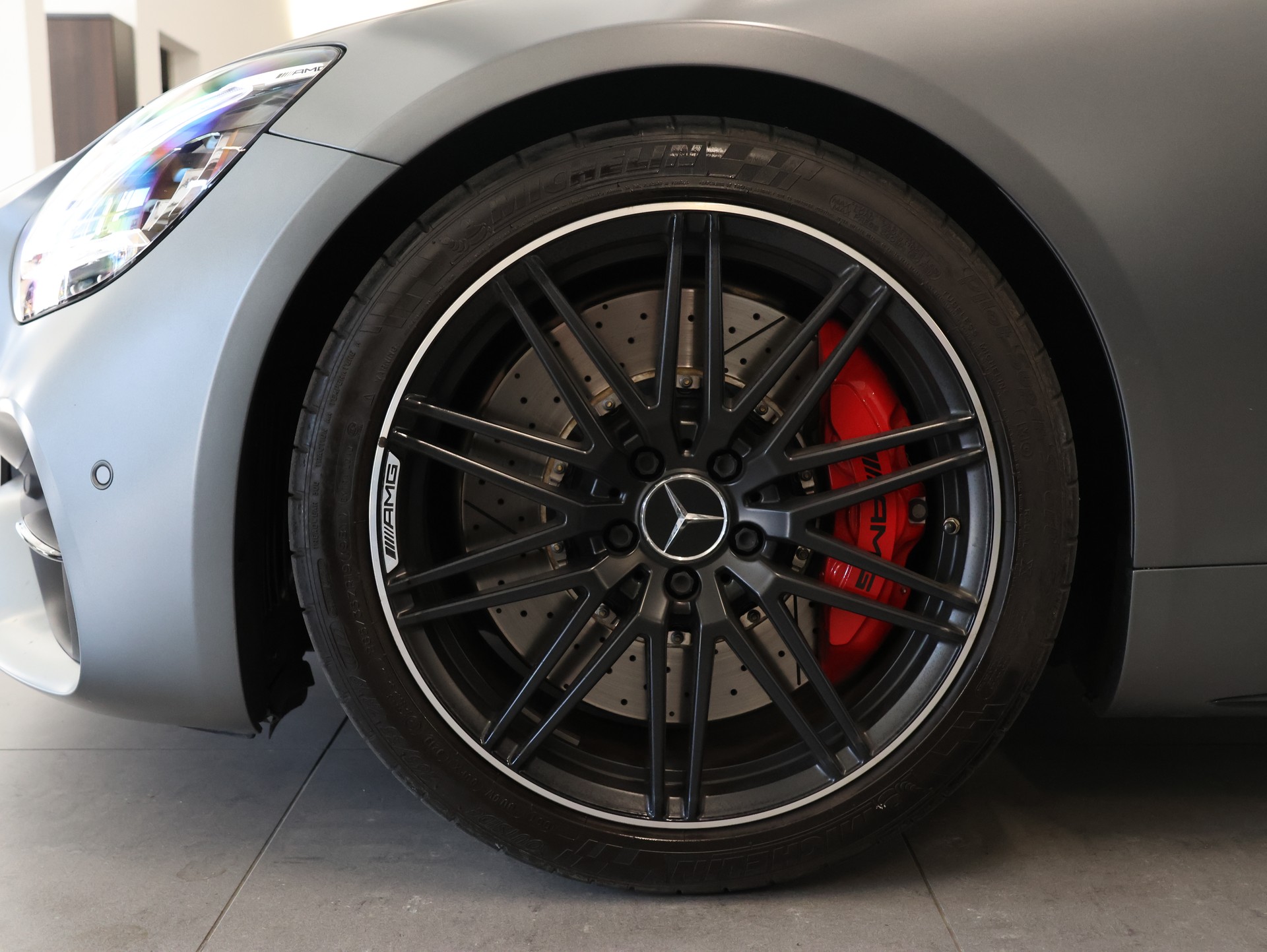 MERCEDES-BENZ AMG GT C Speedshift DCT *Burmester* *360 Kamera* *Panoramadach*-image-9