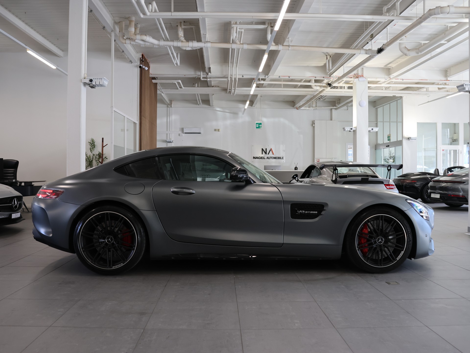 MERCEDES-BENZ AMG GT C Speedshift DCT *Burmester* *360 Kamera* *Panoramadach*-image-6