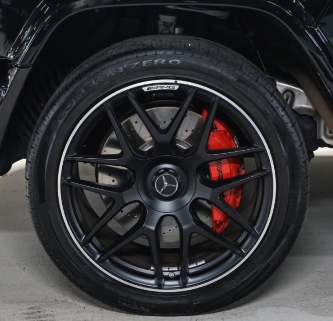 MERCEDES-BENZ G 63 AMG-image-5