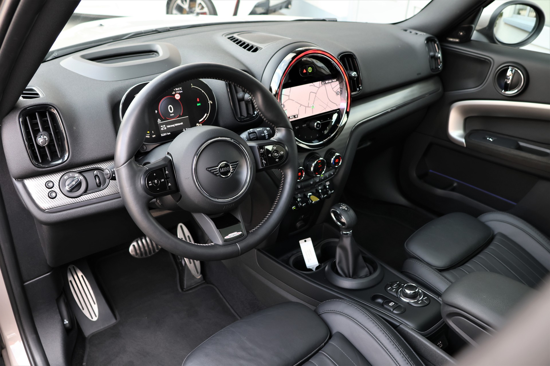 MINI Countryman Cooper SE Trafalgar ALL4 PHEV Steptronic (CH)-image-9