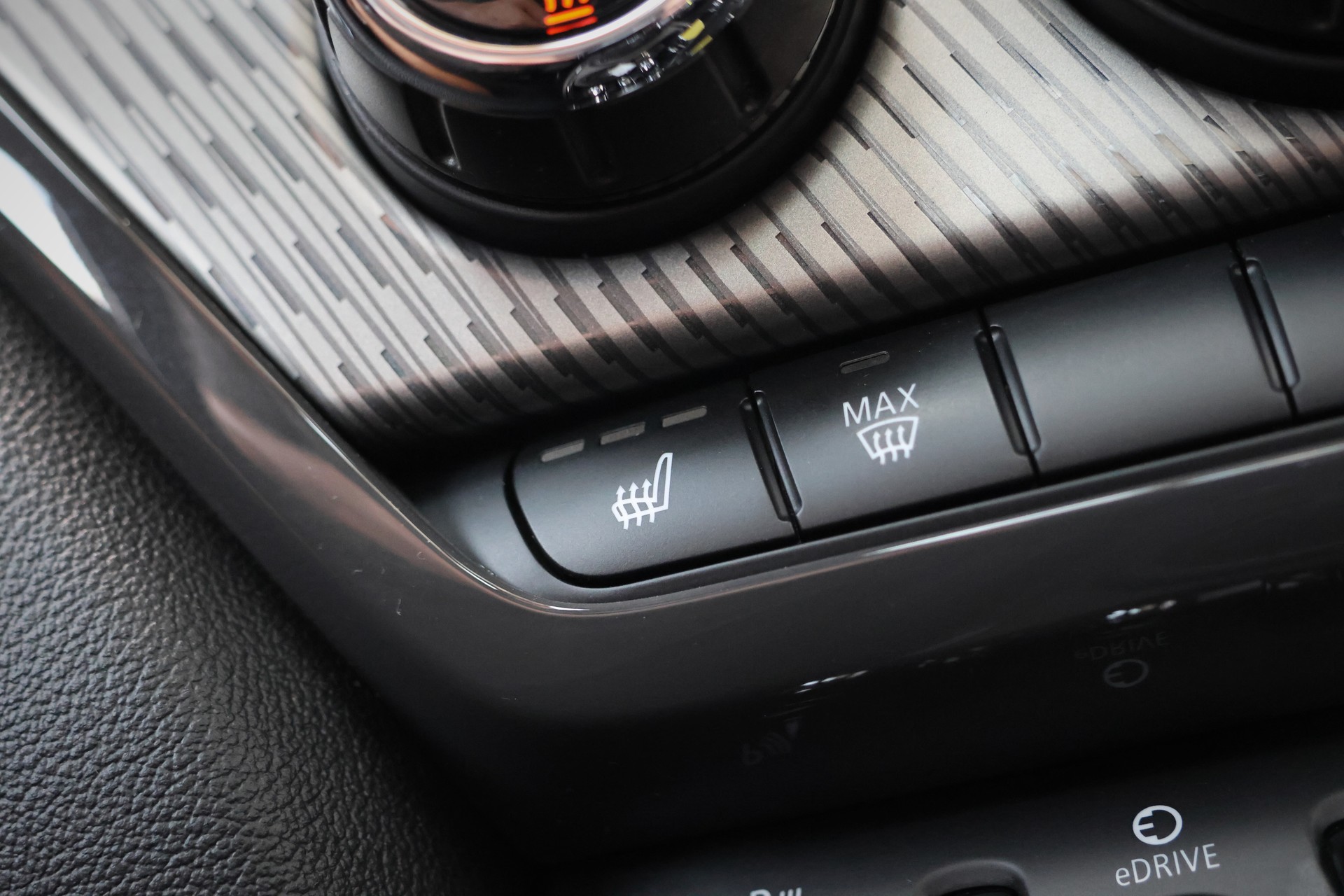 MINI Countryman Cooper SE Trafalgar ALL4 PHEV Steptronic (CH)-image-25