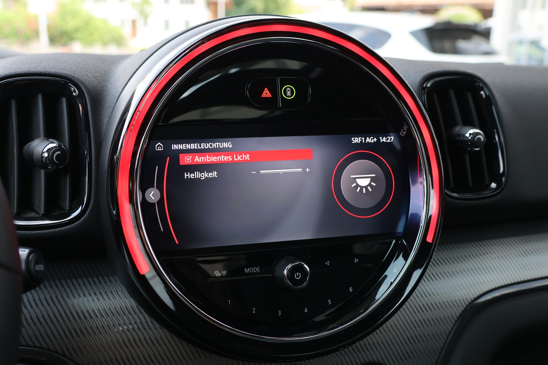 MINI Countryman Cooper SE Trafalgar ALL4 PHEV Steptronic (CH)-image-23